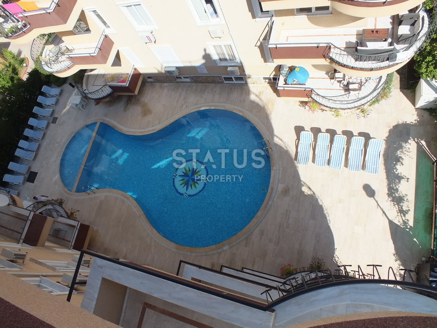 Furnished duplex in OBA just 300m from the sea. 220m2 фото 25