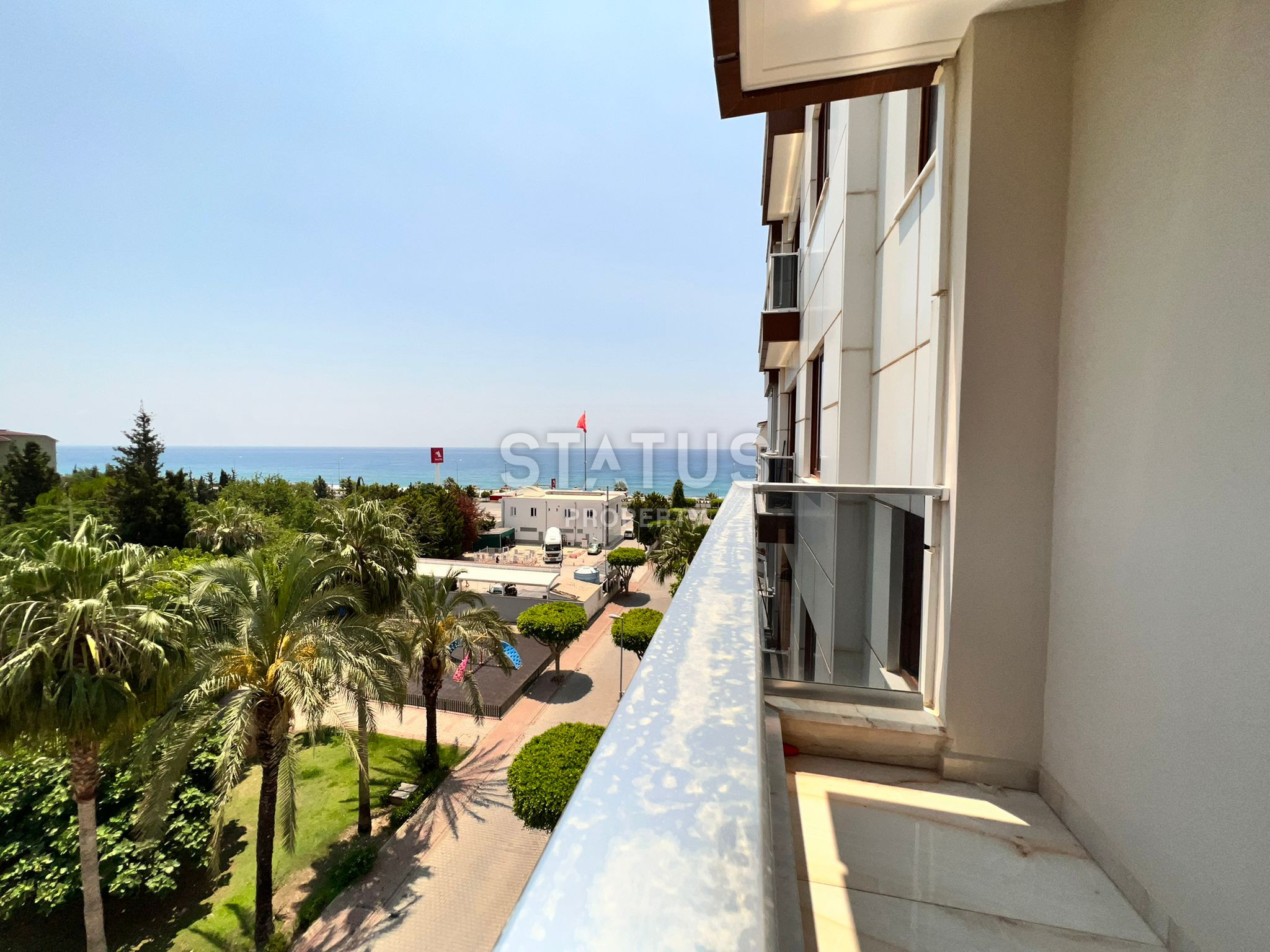 Красивая трёхкомнатная квартира с видом на море в Махмутларе. 135м2 фото 20