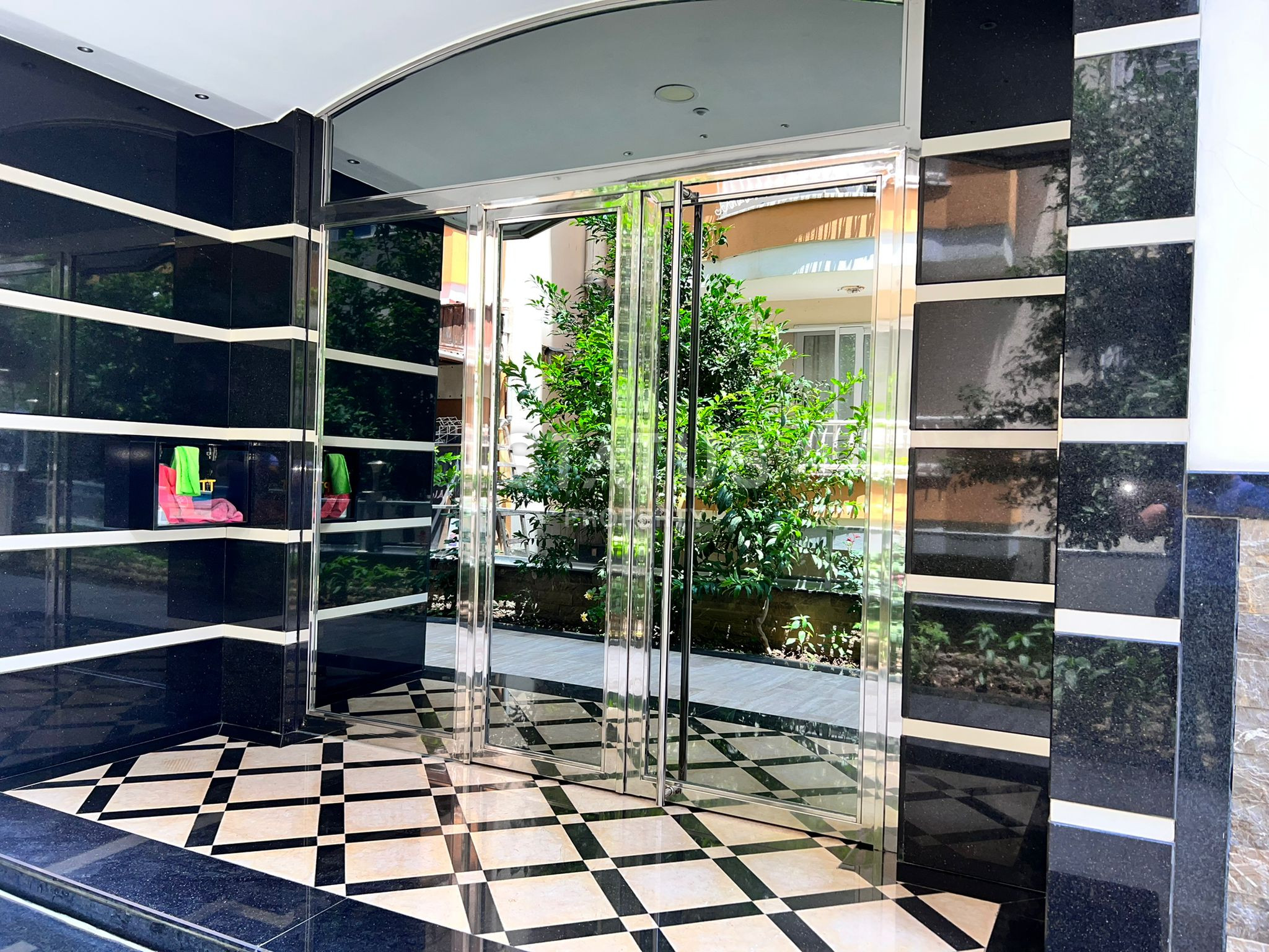 Красивая трёхкомнатная квартира с видом на море в Махмутларе. 135м2 фото 22