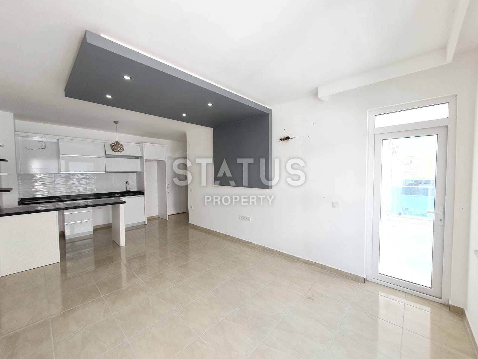 Абсолютно новая квартира в новом комплексе с инфраструктурой, 68 м2 фото 3