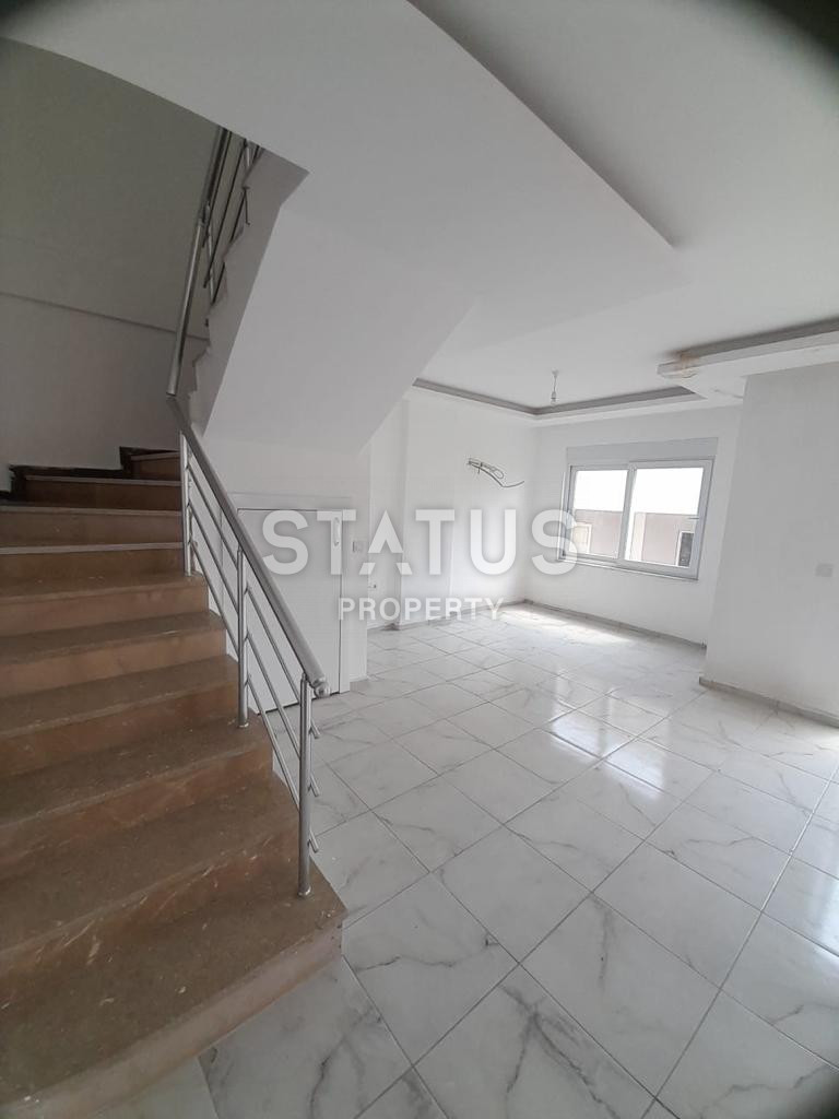 Новая квартира с хорошей локацией в Махмутларе. 125м2 фото 3