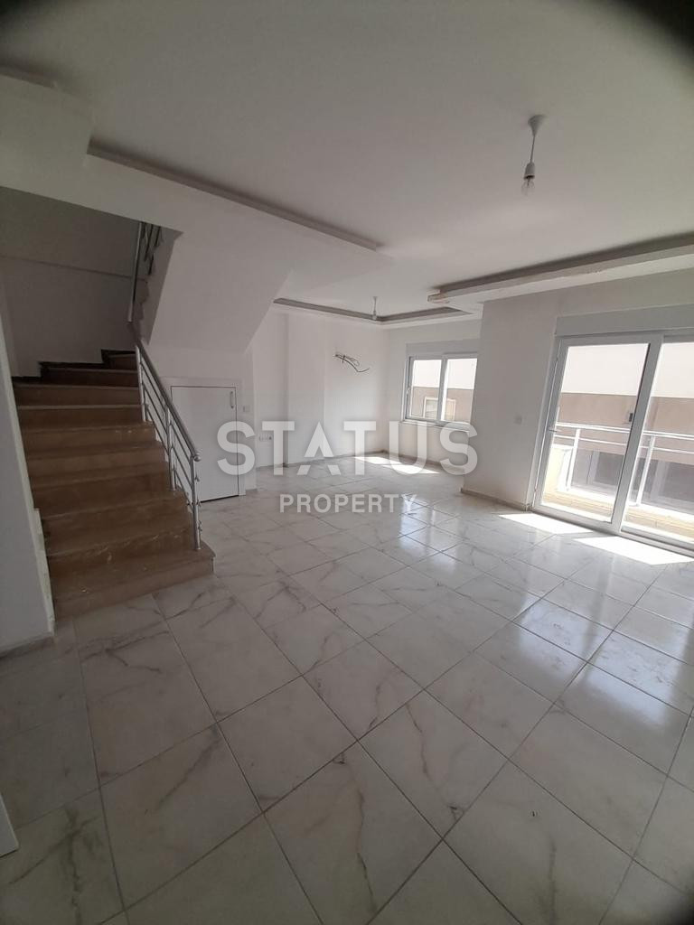 Новая квартира с хорошей локацией в Махмутларе. 125м2 фото 4