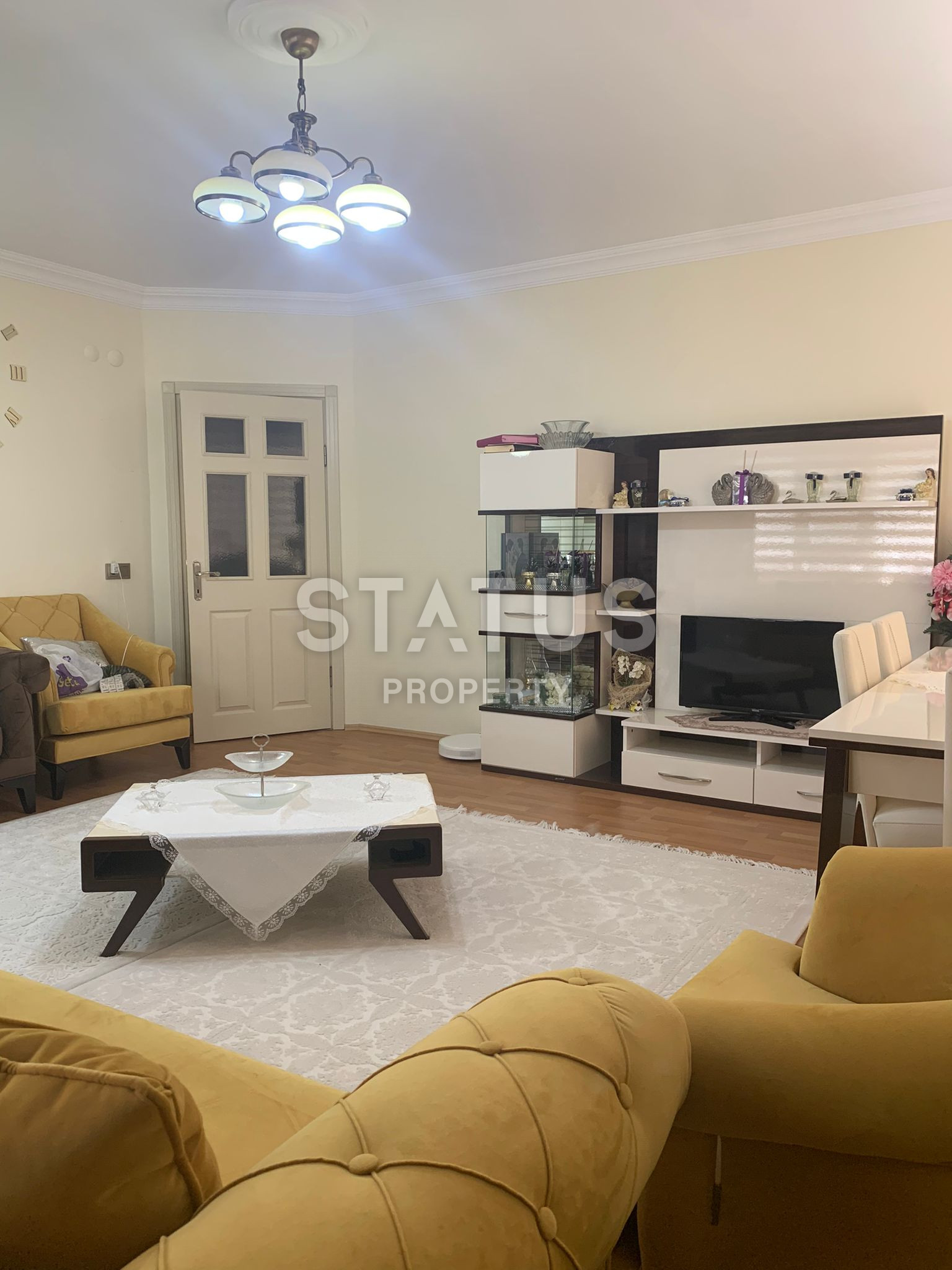 Четырёхкомнатная квартира в доме городского типа в Джикджилли, 135м2 фото 3