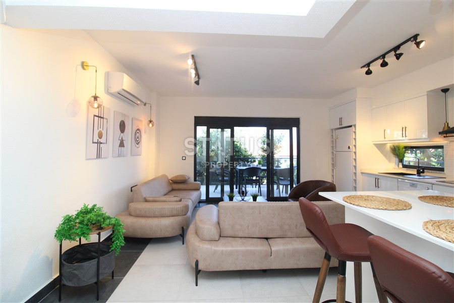 Стильная двухуровневая вилла в Каргыджаке. 175м2 фото 3