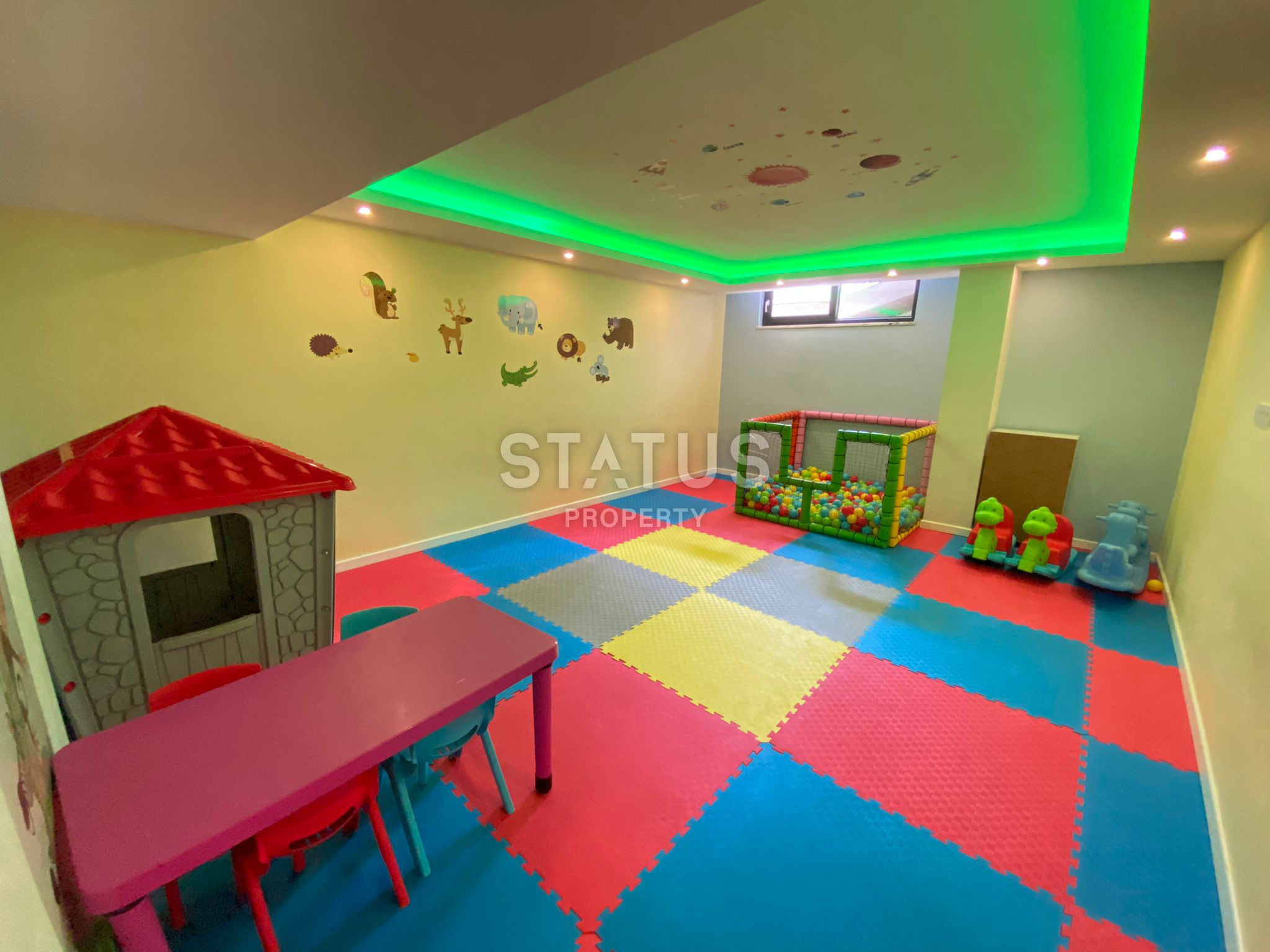 Трёхкомнатная квартира с мебелью и техникой в центре Махмутлара. 120м2 фото 13