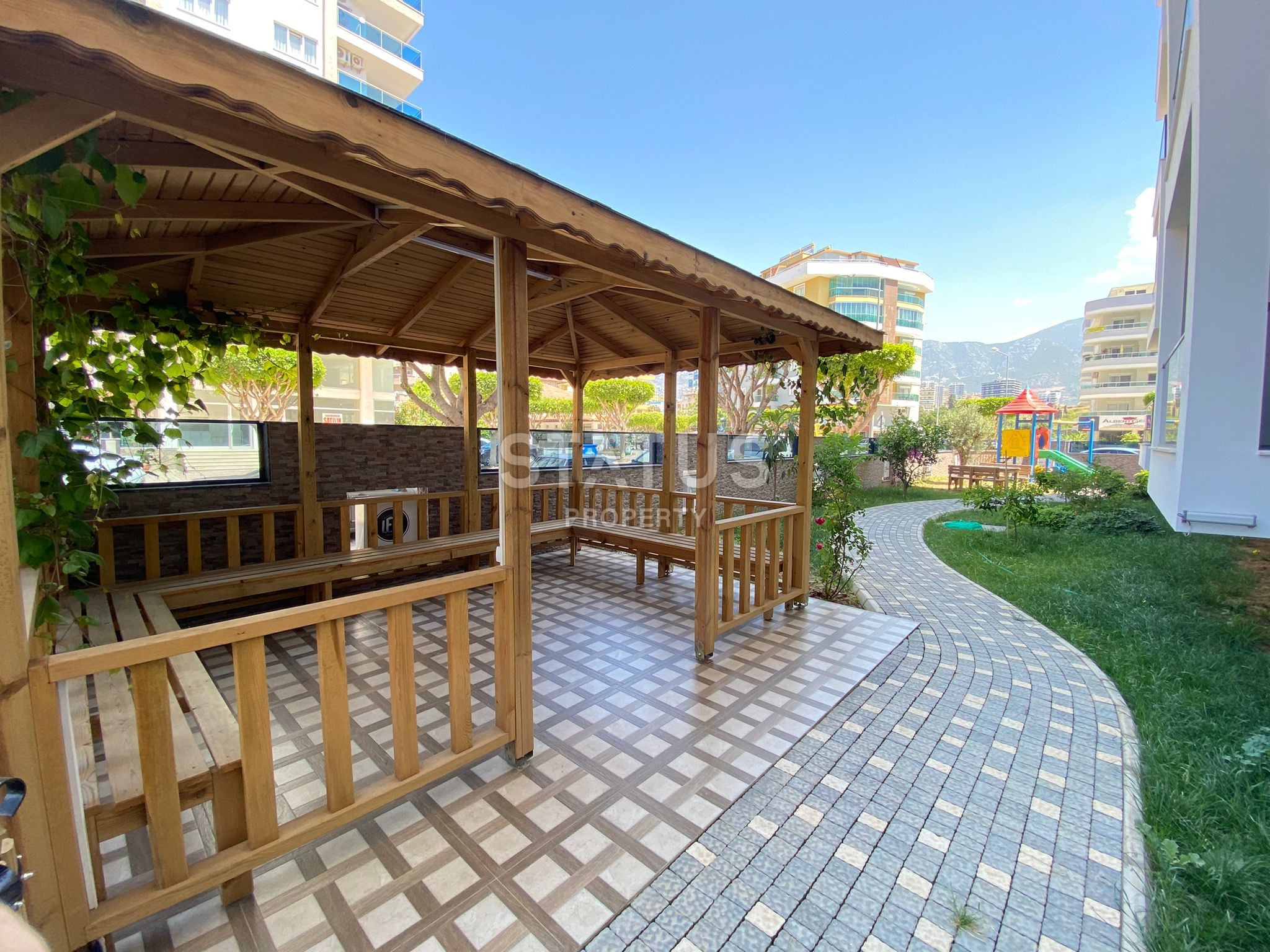 Трёхкомнатная квартира с мебелью и техникой в центре Махмутлара. 120м2 фото 15