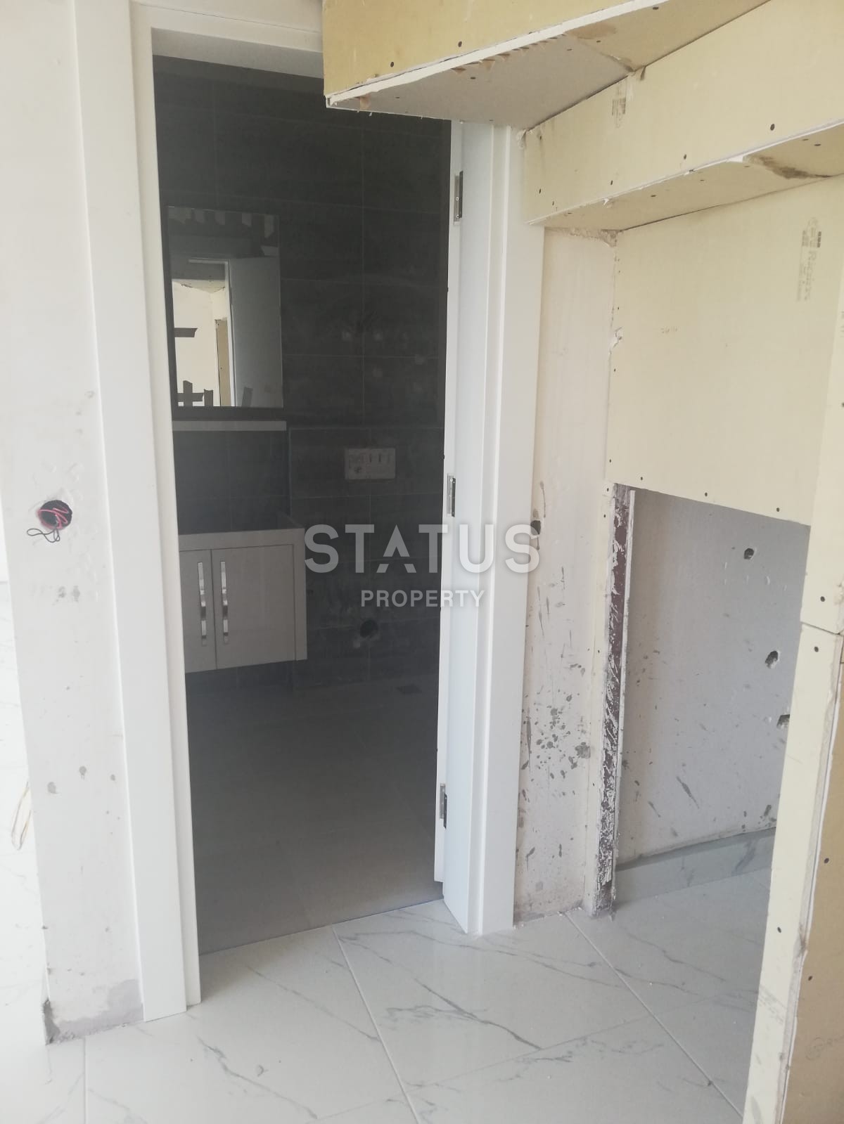 Абсолютно новый пентхаус с видом на море и горы, 95 м2. фото 12