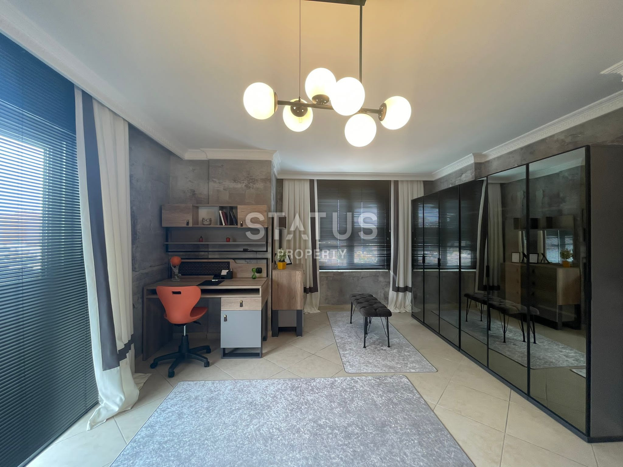 Дизайнерская квартира в центре Аланьи с видом на море. 280м2 фото 3