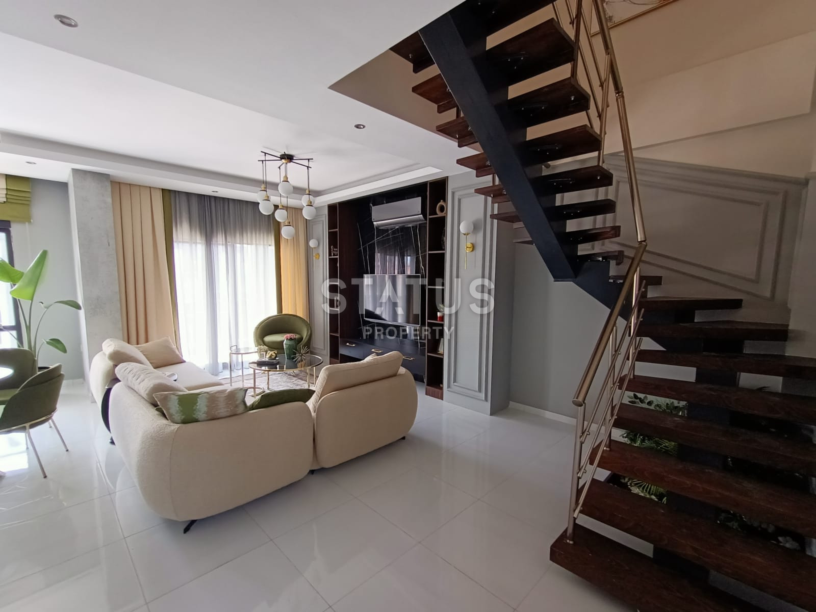 Новый, красивый, меблированный дуплекс 3+1 в ОБА. 150м2 фото 3