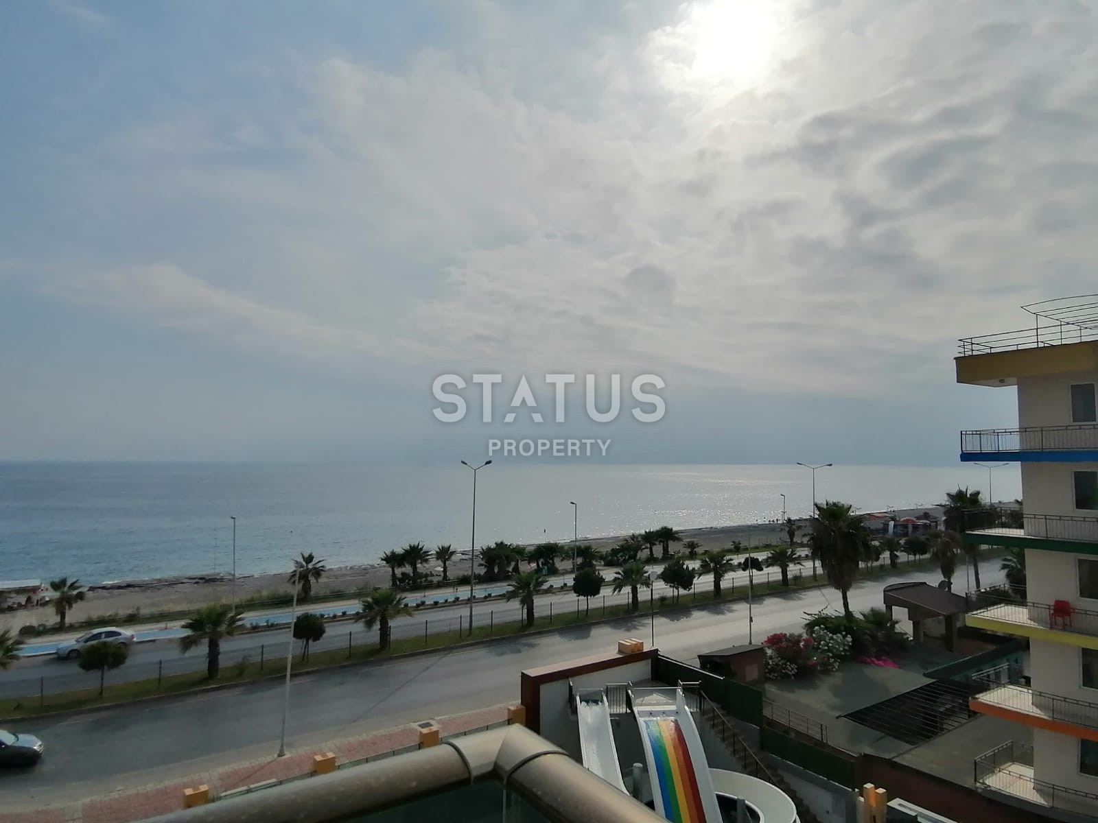 Меблированная двухкомнатная квартира в первой береговой линии. 67м2 фото 20