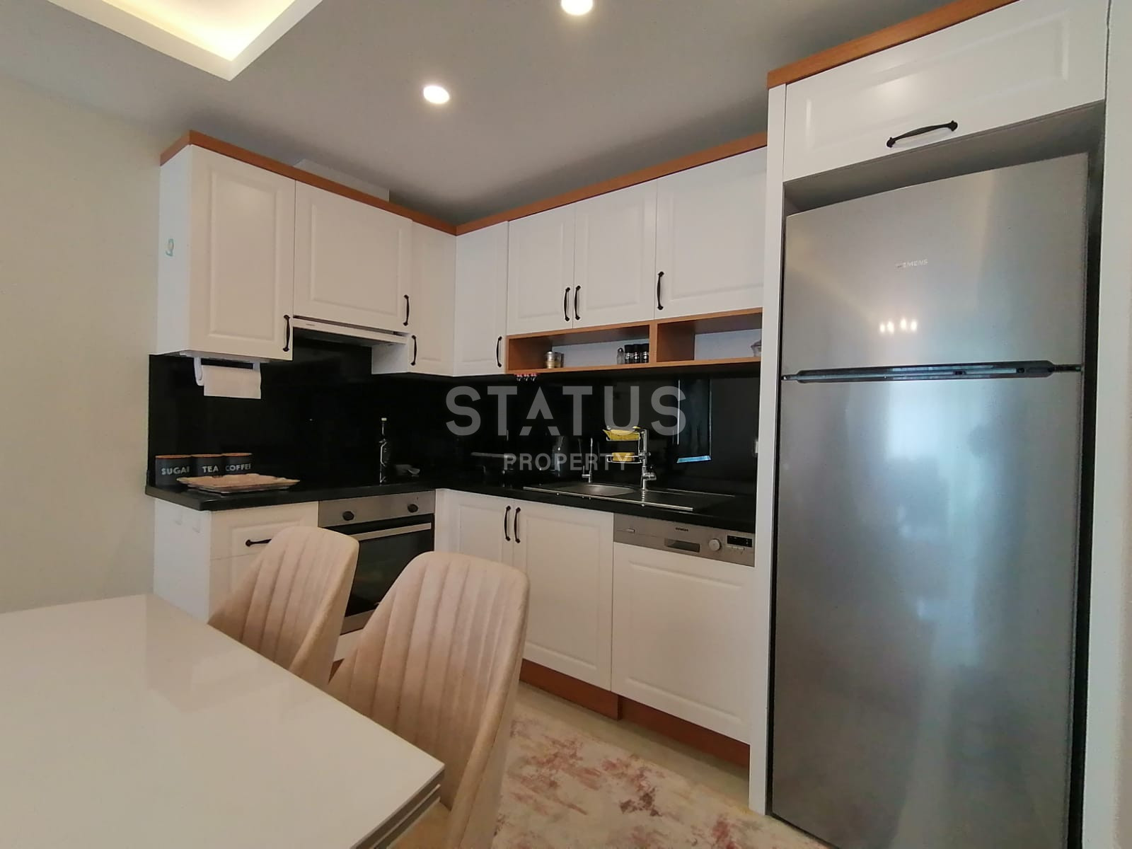 Меблированная двухкомнатная квартира в первой береговой линии. 67м2 фото 7