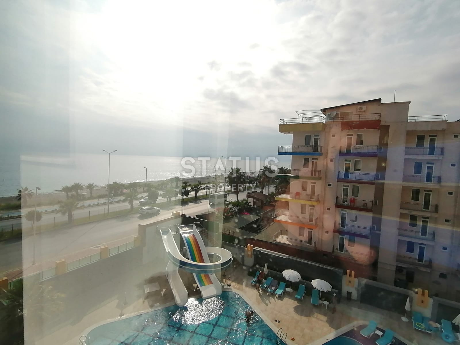 Меблированная двухкомнатная квартира в первой береговой линии. 67м2 фото 3