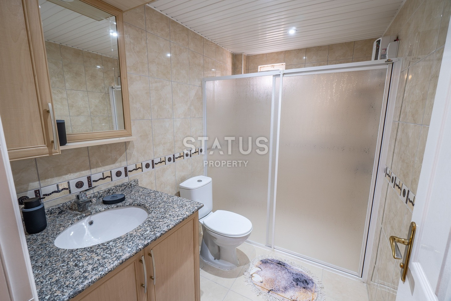 Красивая меблированная квартира в ОБА рядом с морем. 70м2 фото 13