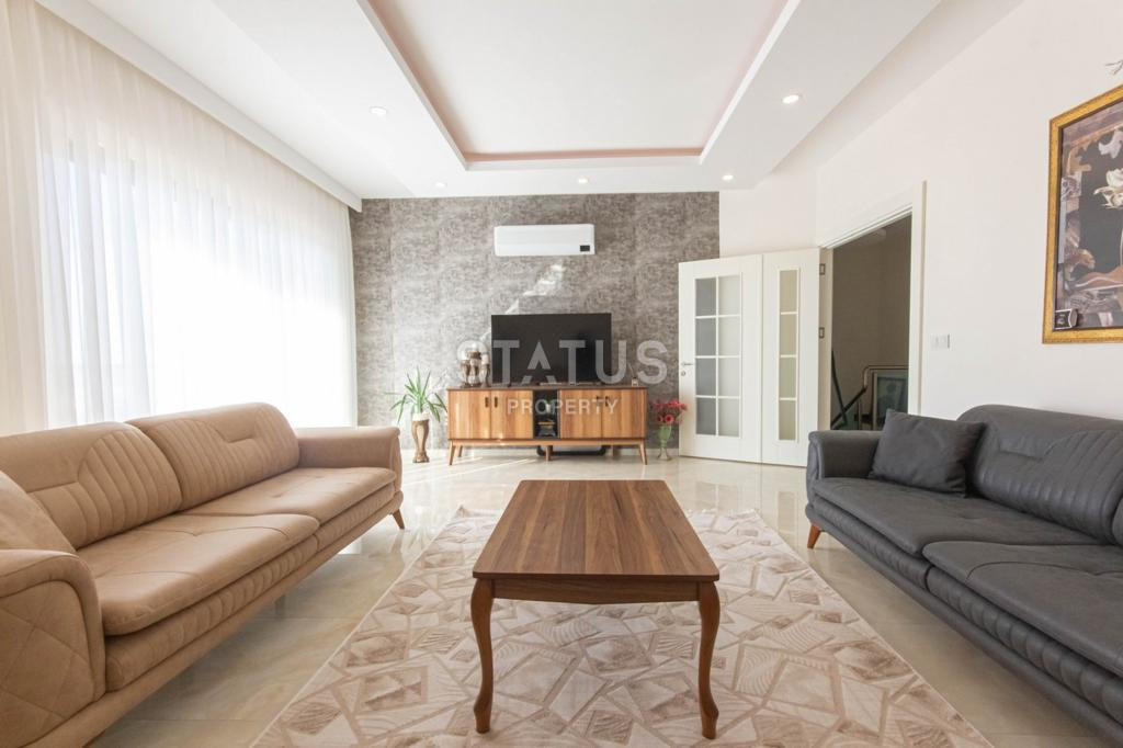 Дуплекс 3+1 с панорамным видом на море в Махмутларе. 230м2 фото 13