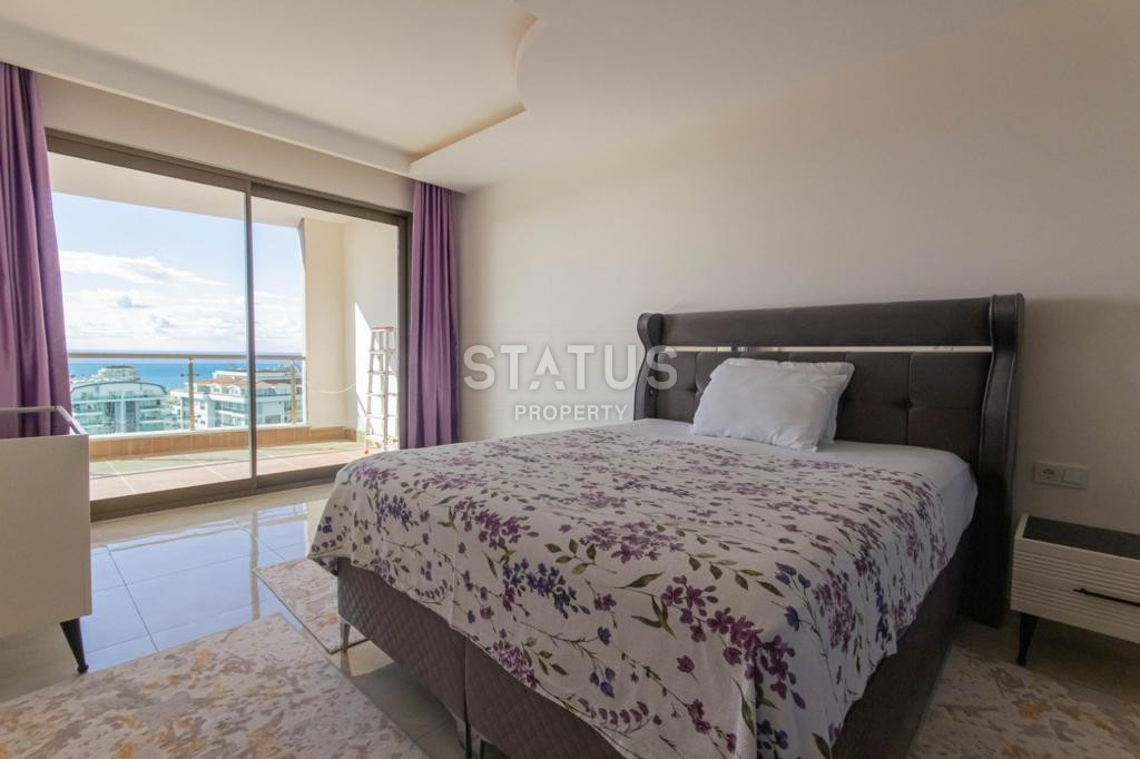 Дуплекс 3+1 с панорамным видом на море в Махмутларе. 230м2 фото 26