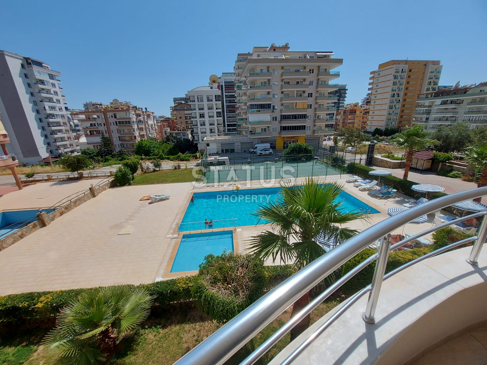 Beautiful three-room apartment with a good location in Mahmutlar. 115m2 фото 13