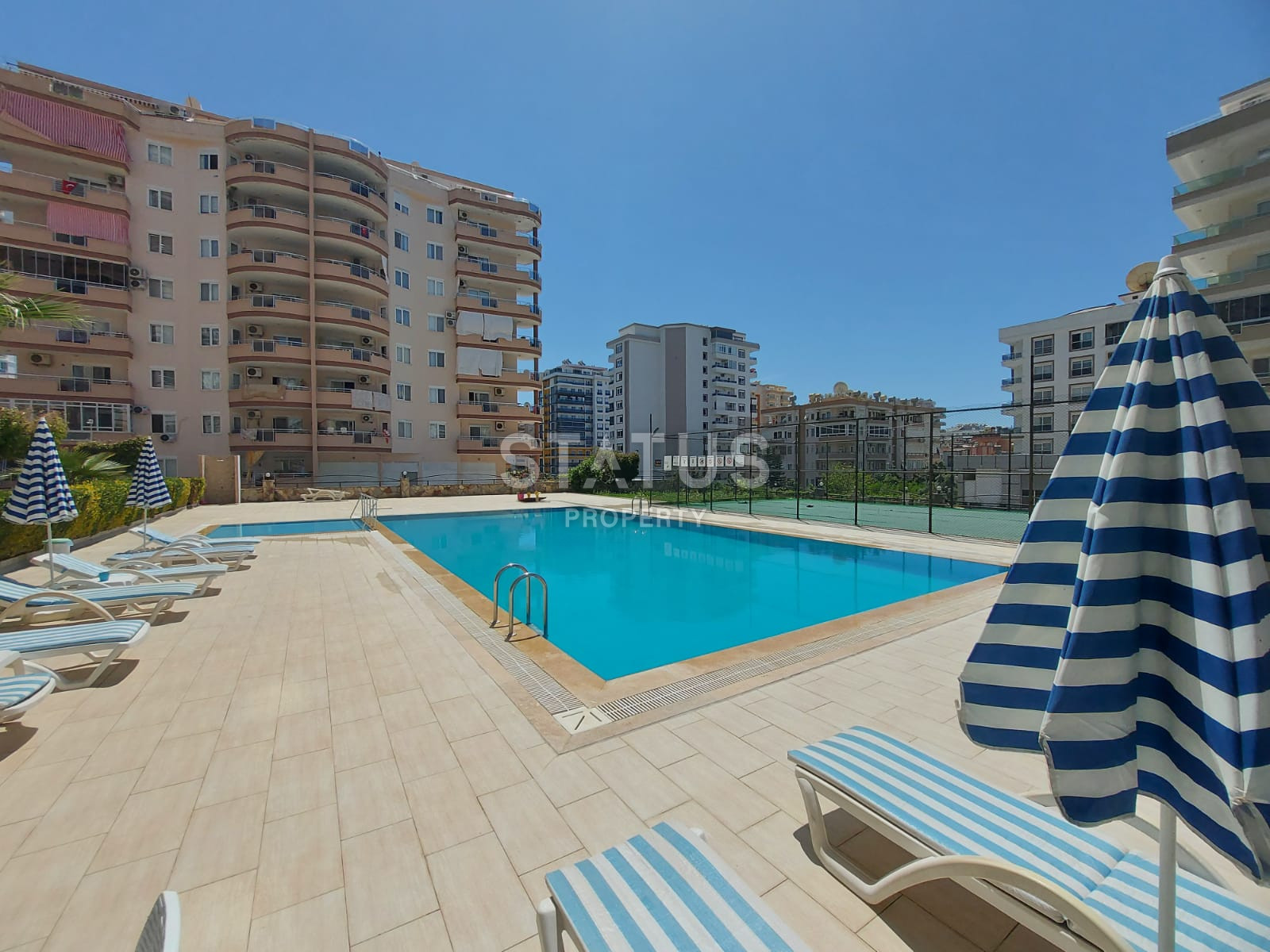 Beautiful three-room apartment with a good location in Mahmutlar. 115m2 фото 16