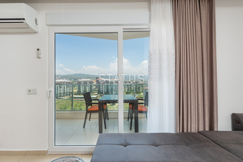 Furnished spacious studio in the residential complex of the hotel board in Avsallar. 58m2 фото 4