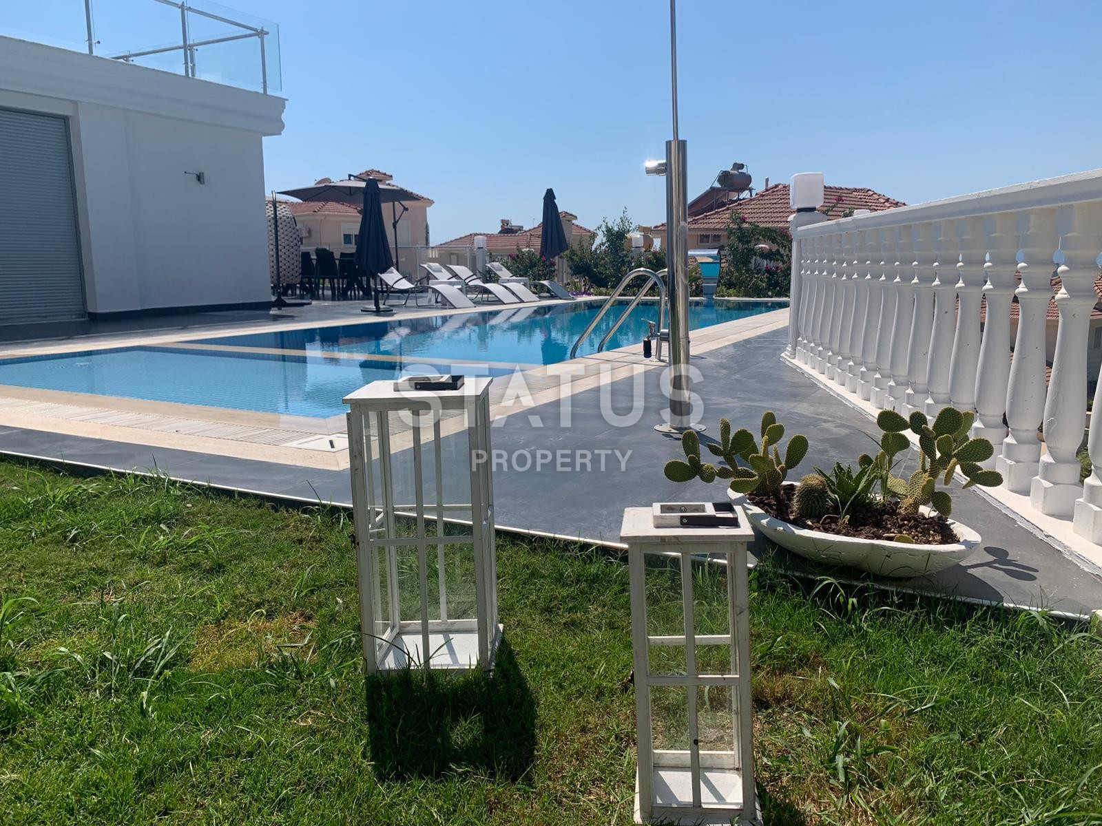 Шикарная вилла с потрясающими видами на могучие горы в Каргыджаке. 450 кв.м. фото 35