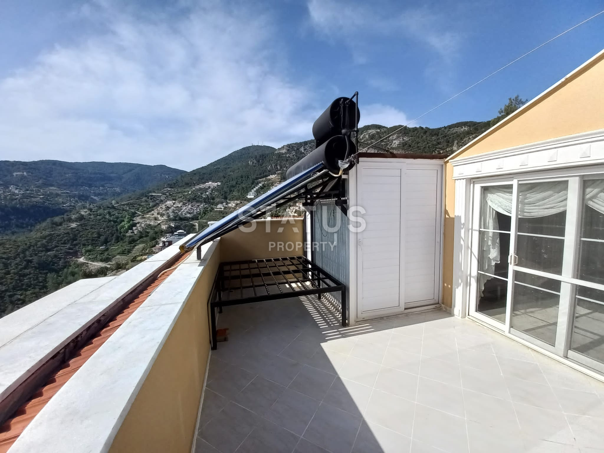 Апартаменты 3+1 в таунхаусе в районе Бекташ. 200м2 фото 17