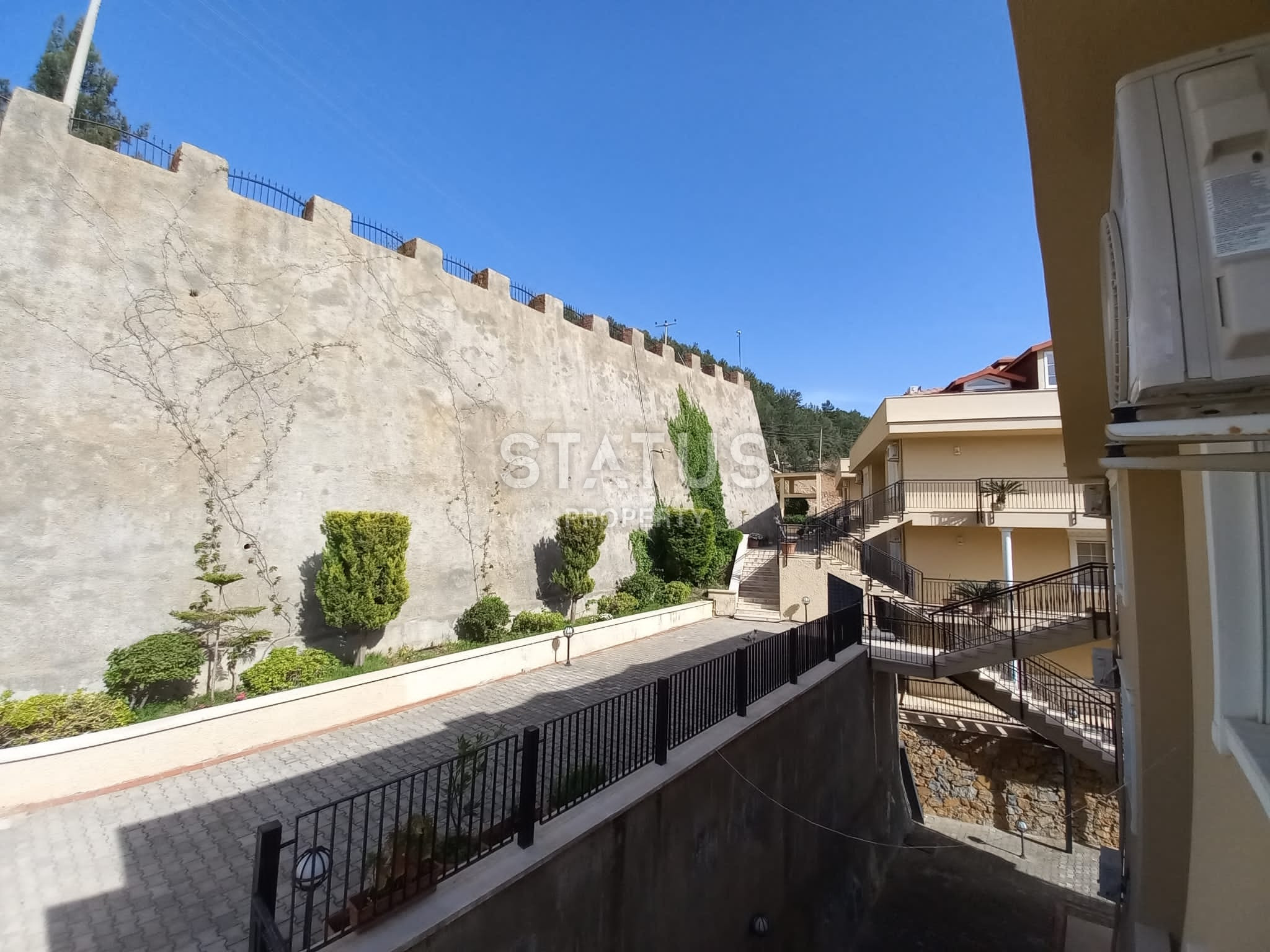 Апартаменты 3+1 в таунхаусе в районе Бекташ. 200м2 фото 24