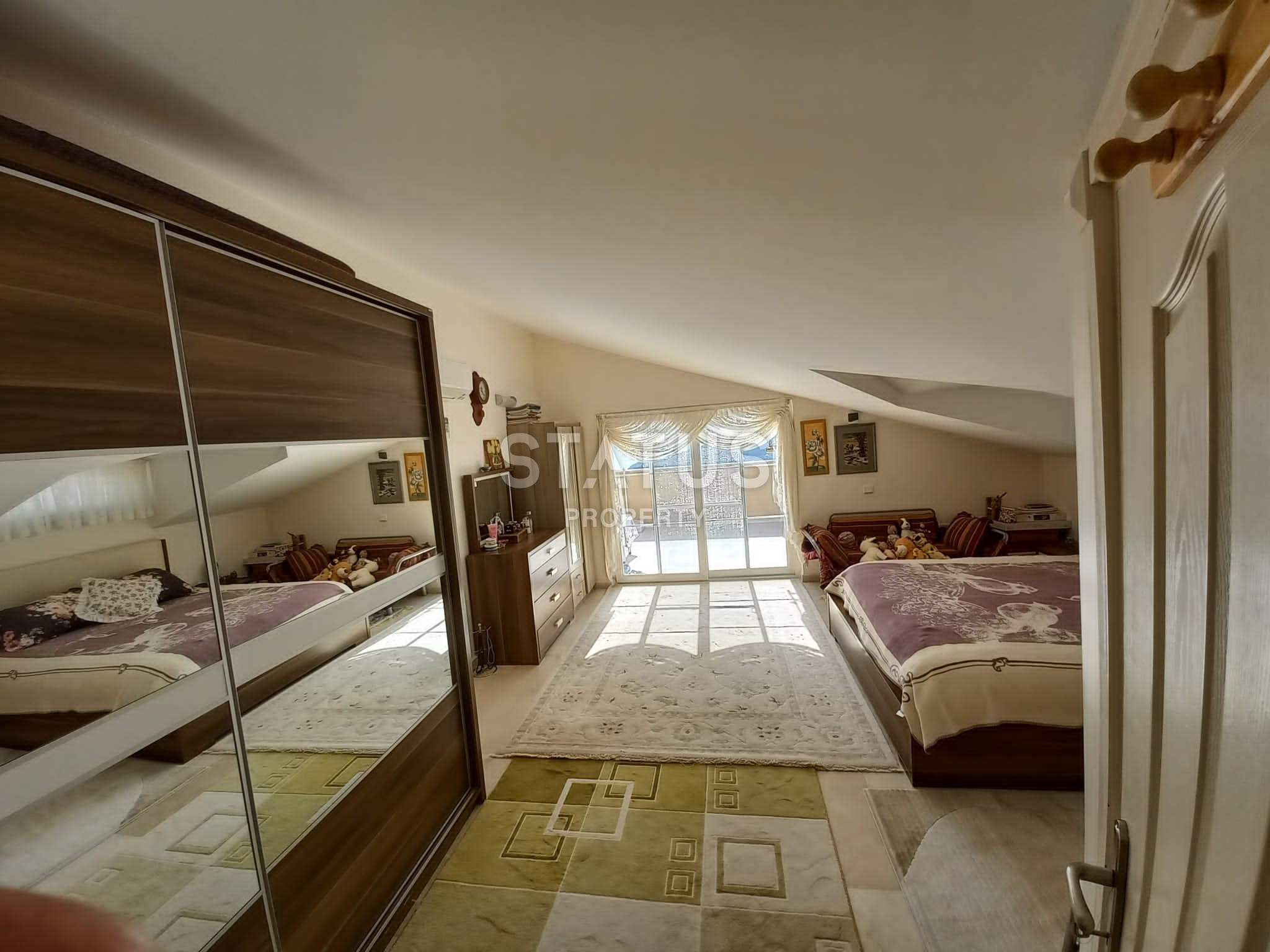 Апартаменты 3+1 в таунхаусе в районе Бекташ. 200м2 фото 29