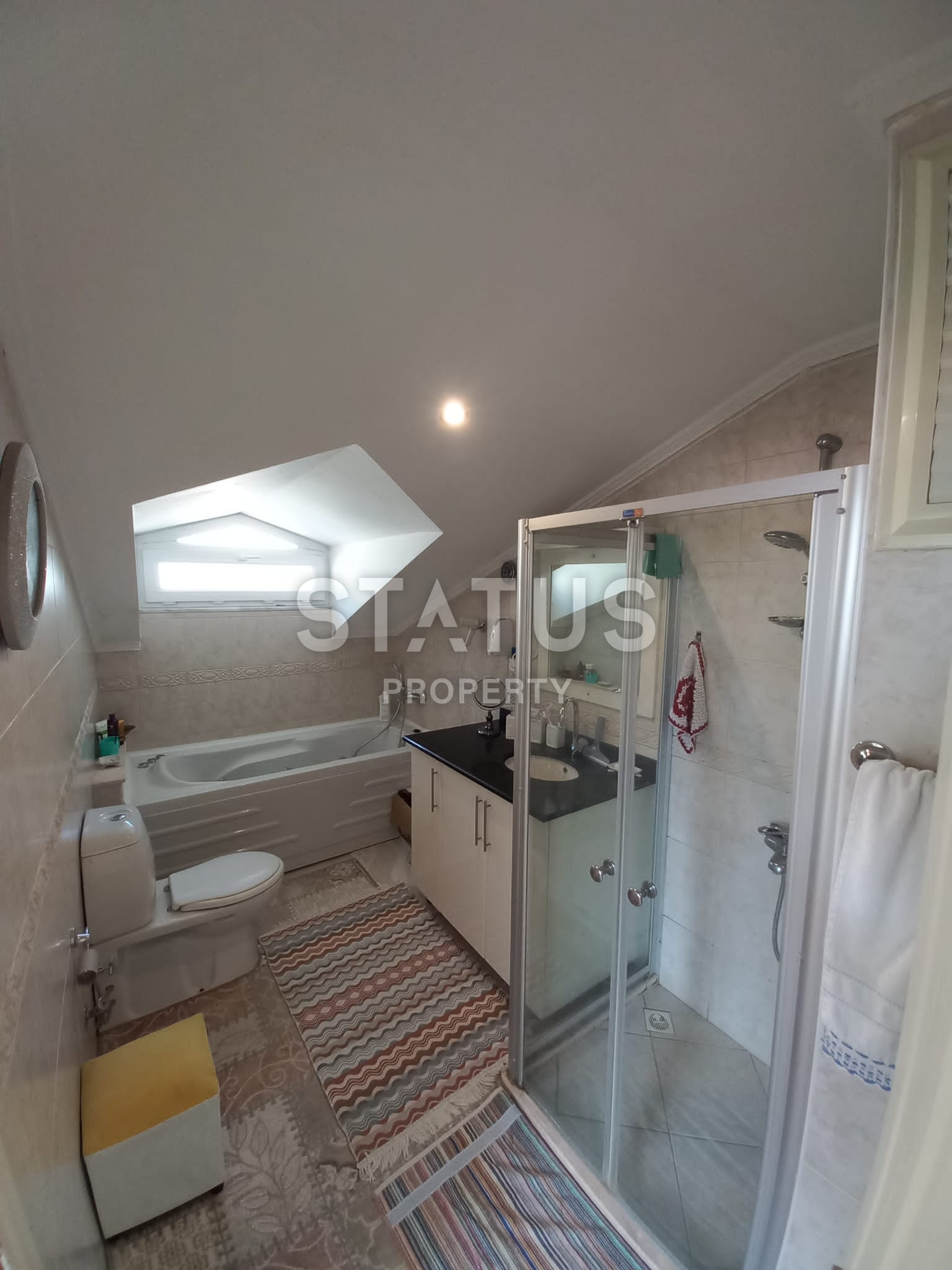 Апартаменты 3+1 в таунхаусе в районе Бекташ. 200м2 фото 30