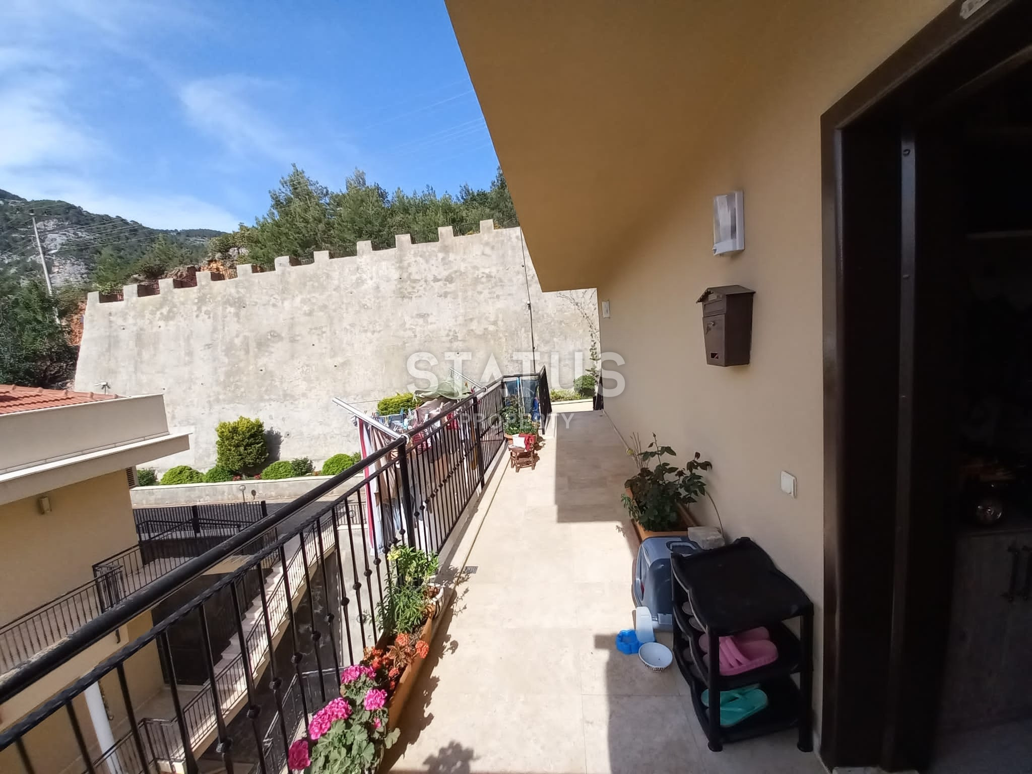 Апартаменты 3+1 в таунхаусе в районе Бекташ. 200м2 фото 45