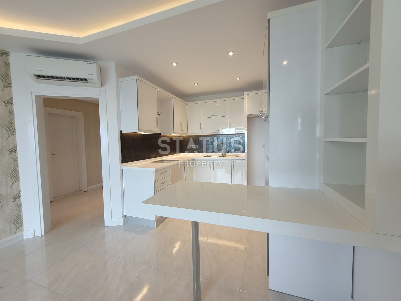 Красивая просторная квартира с прямым видом на море в Махмутларе. 75м2 фото 3