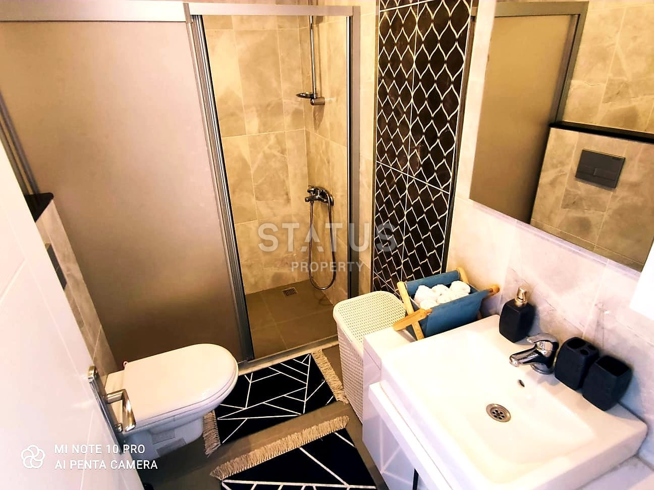 Яркие апартаменты с садом в первой береговой линии в Кестеле. 110м2 фото 12