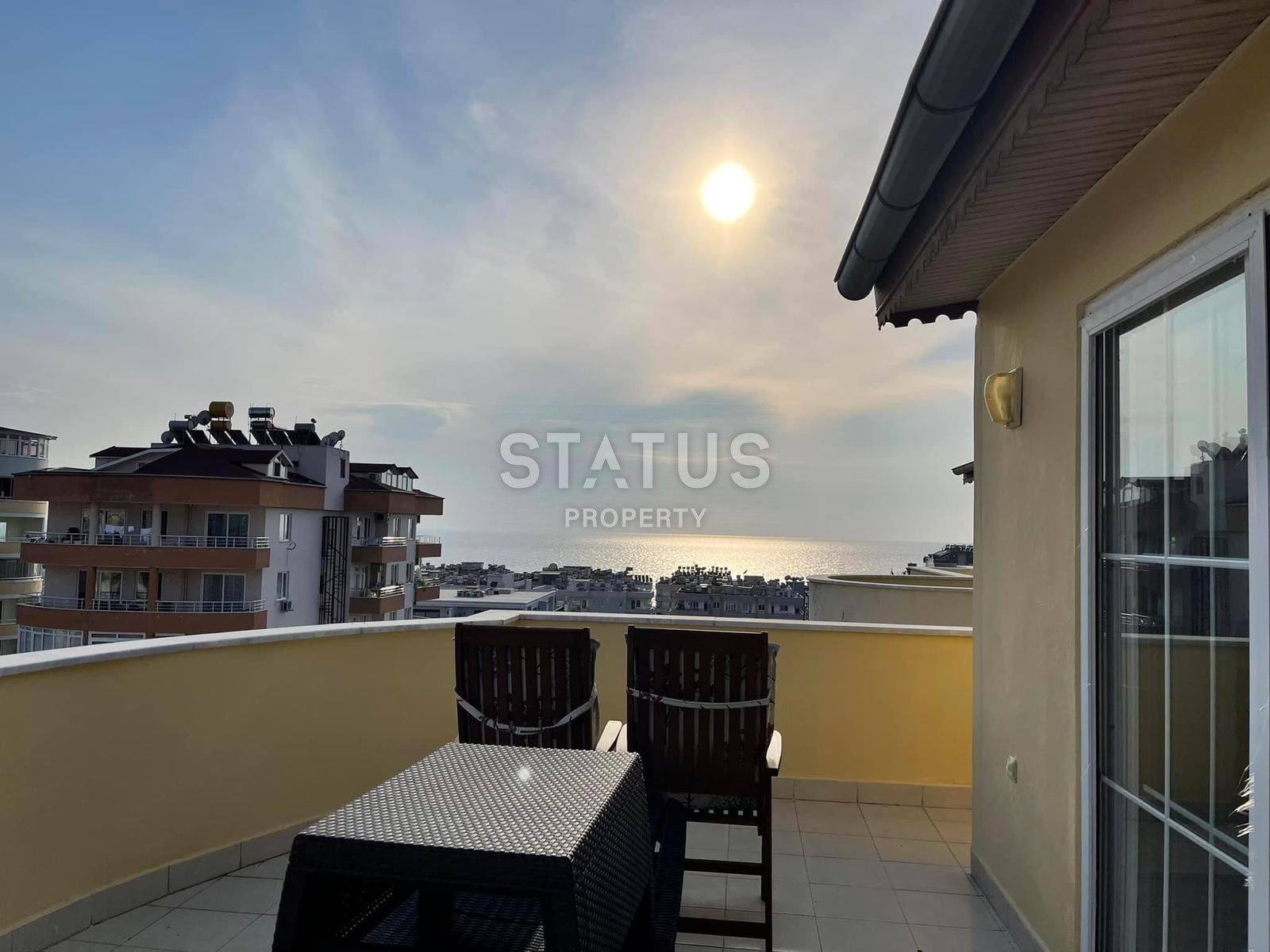 Четырёхкомнатная квартира  200м от моря в Махмутларе. 300м2 фото 5