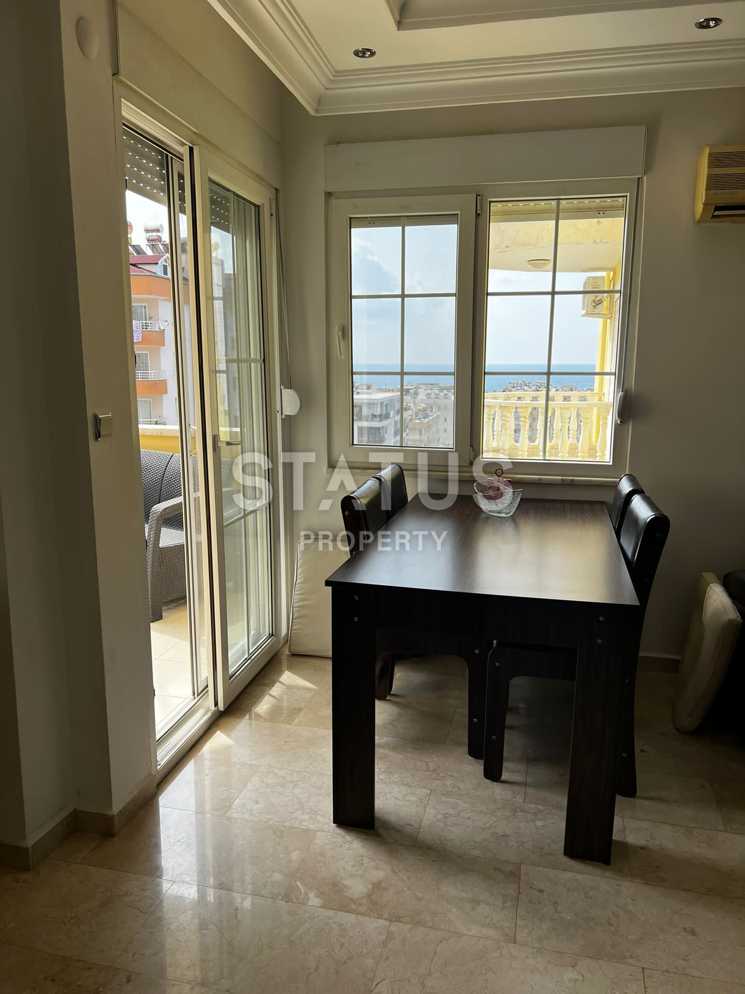 Четырёхкомнатная квартира  200м от моря в Махмутларе. 300м2 фото 9