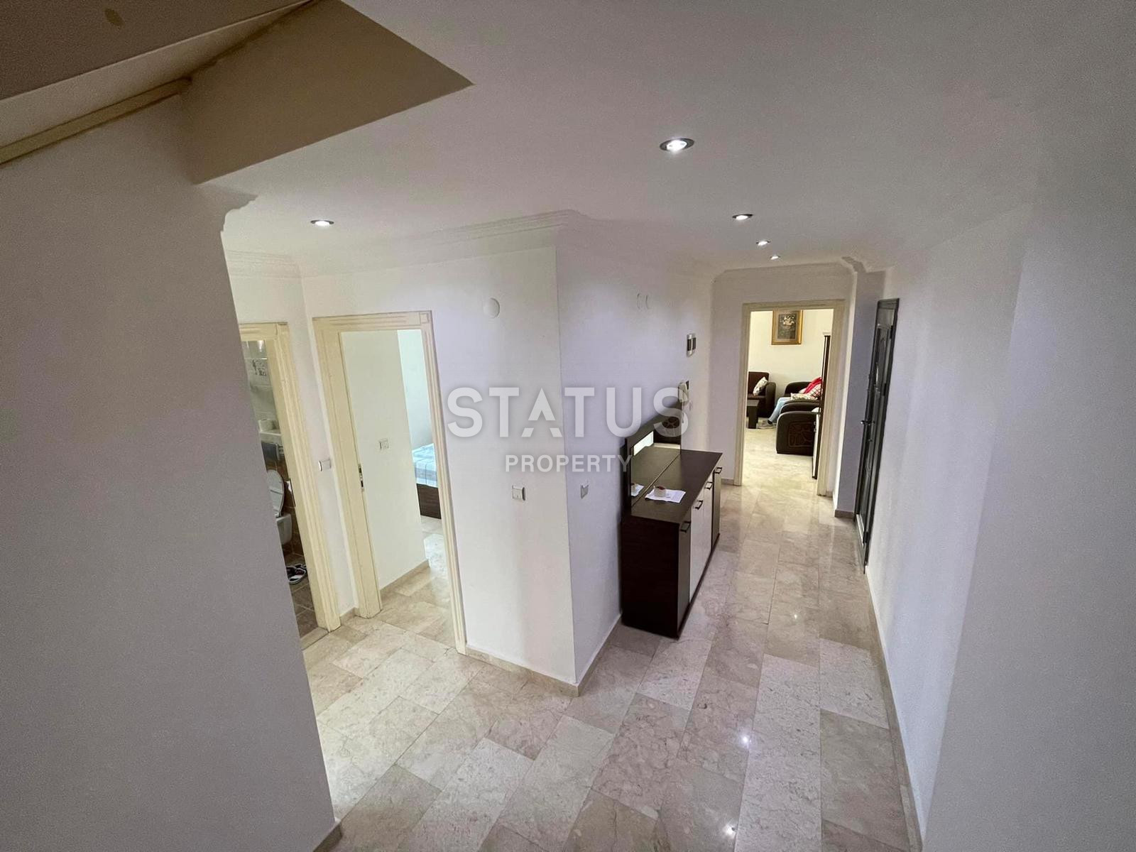 Четырёхкомнатная квартира  200м от моря в Махмутларе. 300м2 фото 15