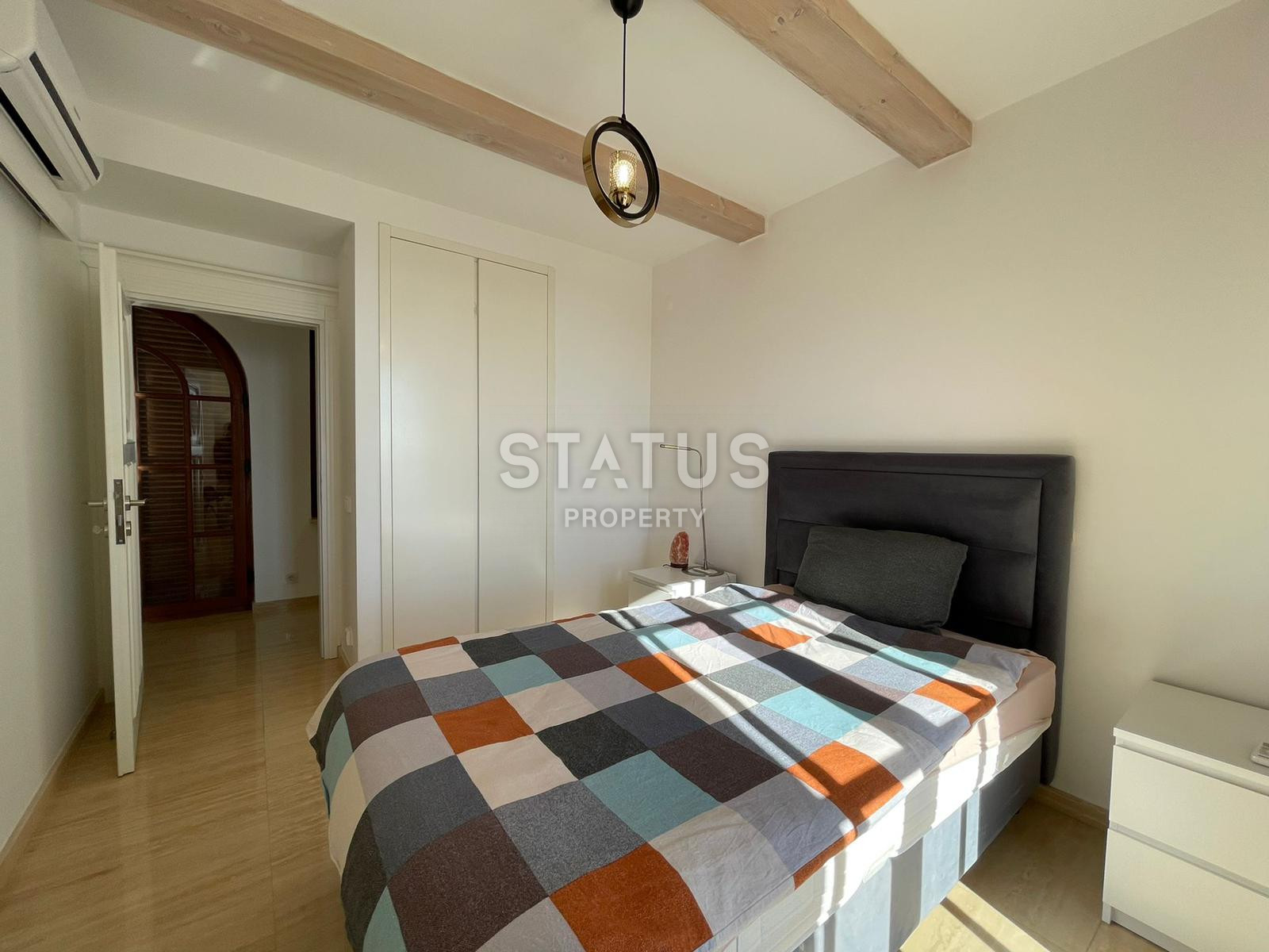 Шикарная вилла с садом 6+2 в районе Бэкташ. 390м2 +590м2 фото 29