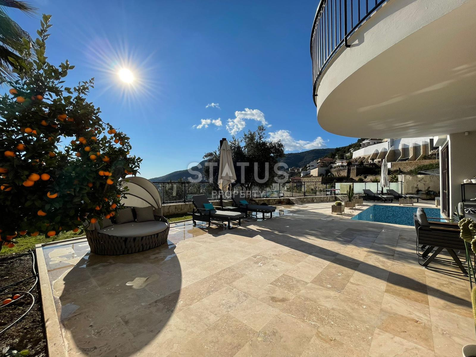 Шикарная вилла с садом 6+2 в районе Бэкташ. 390м2 +590м2 фото 33