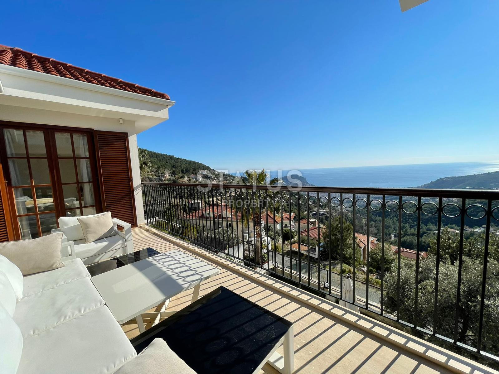 Шикарная вилла с садом 6+2 в районе Бэкташ. 390м2 +590м2 фото 35