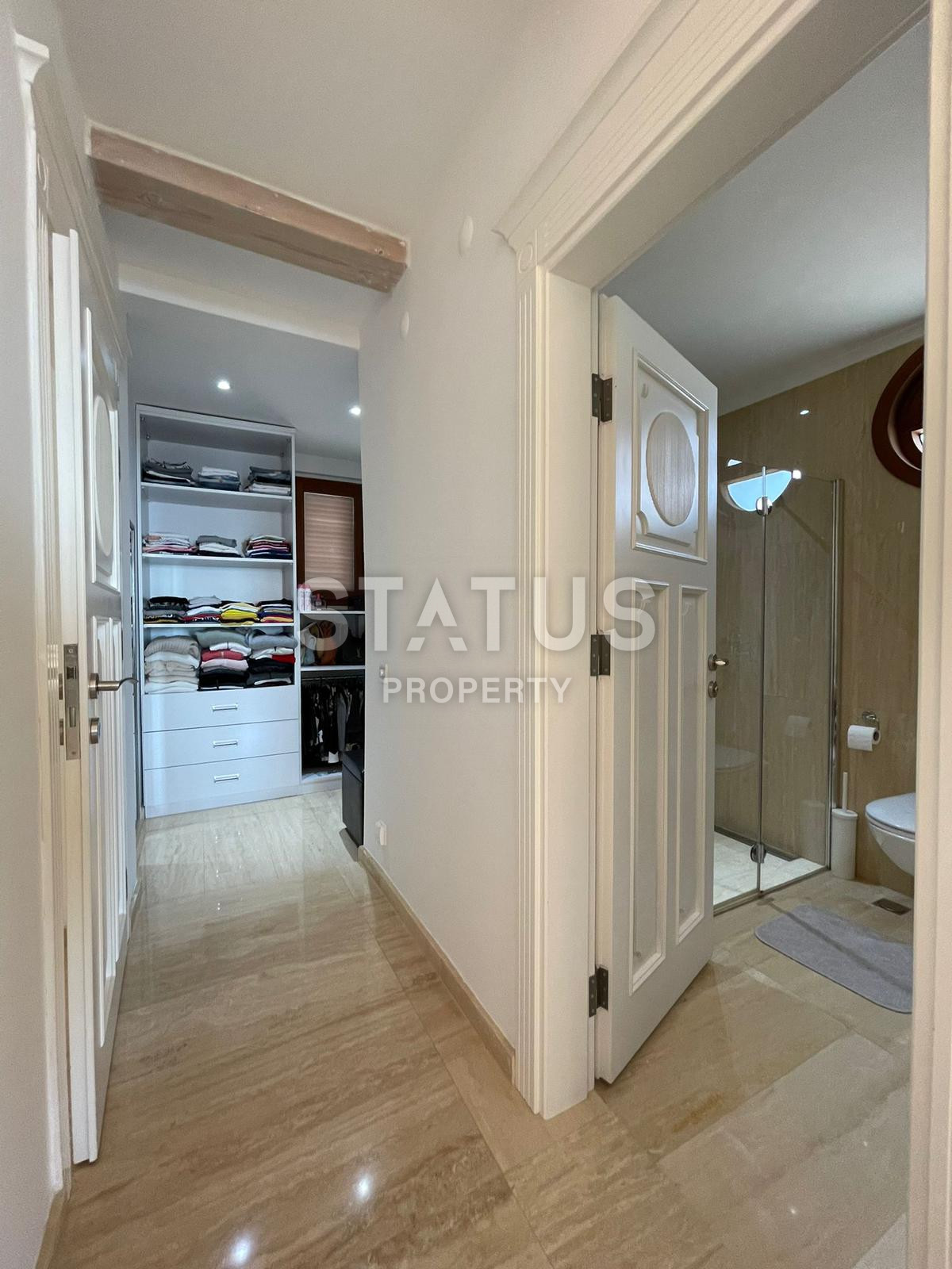 Шикарная вилла с садом 6+2 в районе Бэкташ. 390м2 +590м2 фото 38