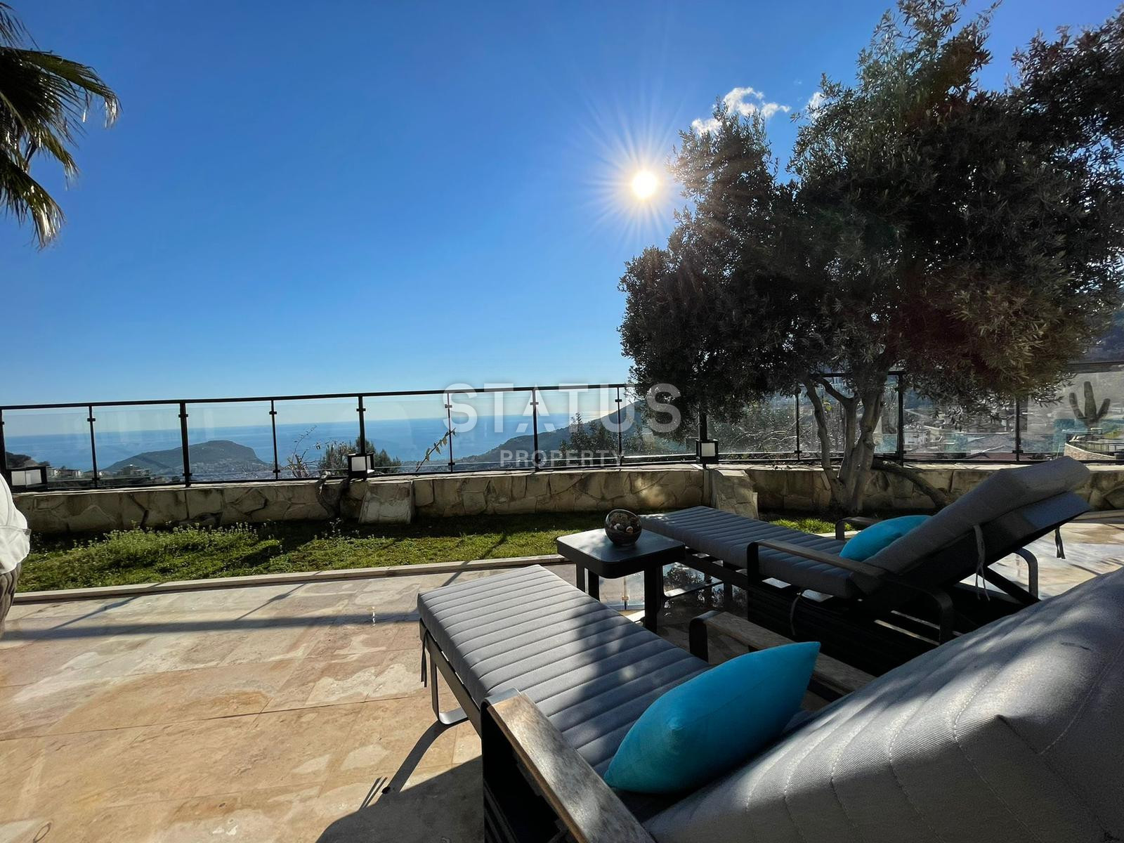 Шикарная вилла с садом 6+2 в районе Бэкташ. 390м2 +590м2 фото 42