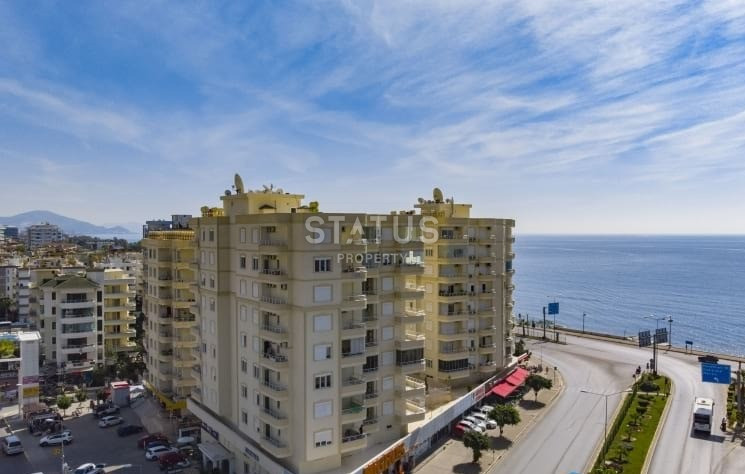 Трёхкомнатная квартира с прямым видом на море в Тосмуре. 115м2 фото 1