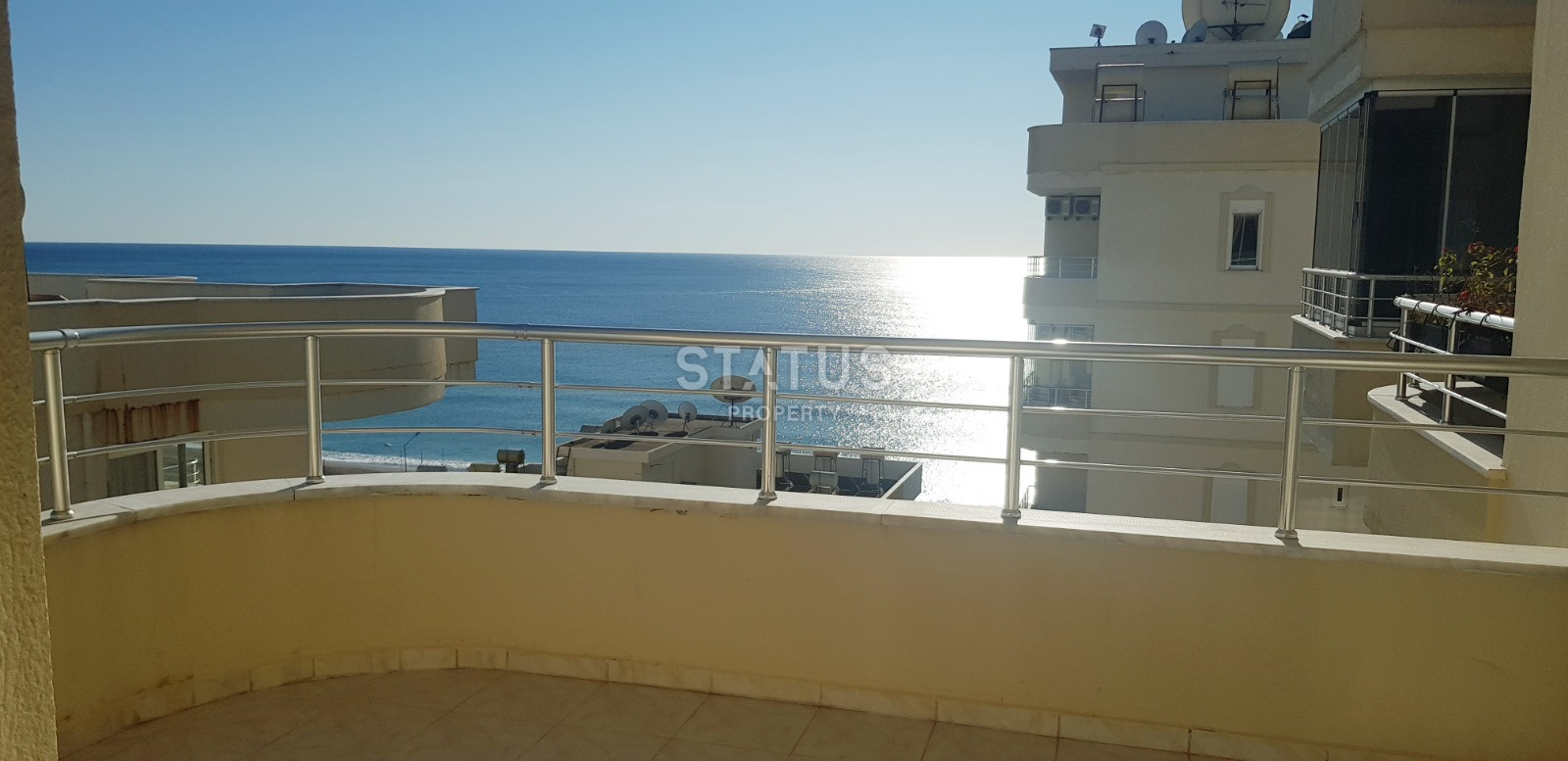 Three-room apartment with direct sea view in Tosmur. 115m2 фото 6