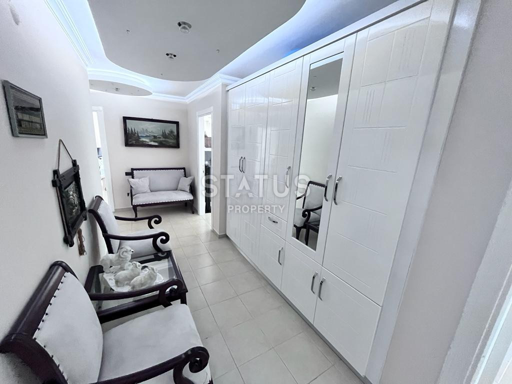 Four-room apartment with a sea view in Tosmur. 175m2 фото 4