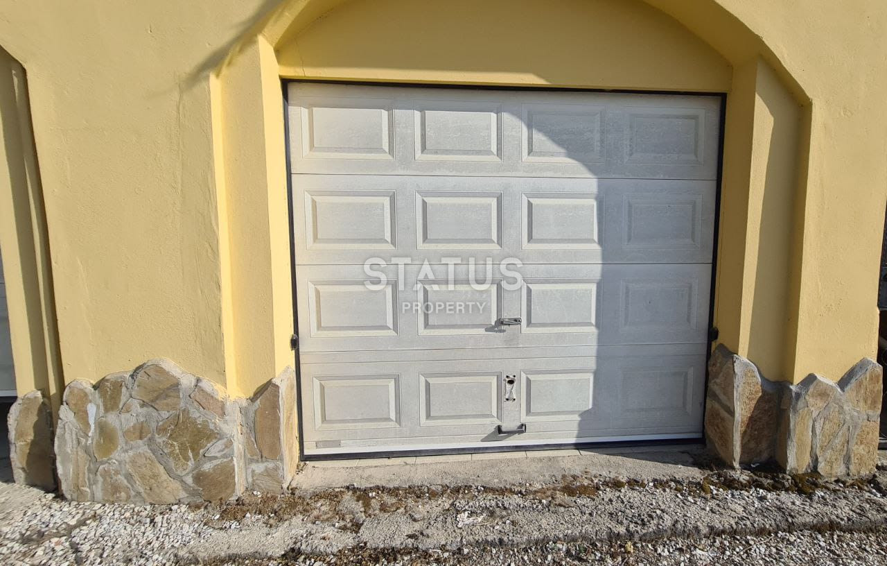 Two-storey villa 2+1 with its own territory in Mahmutlar. 225m2 +500m2 фото 18