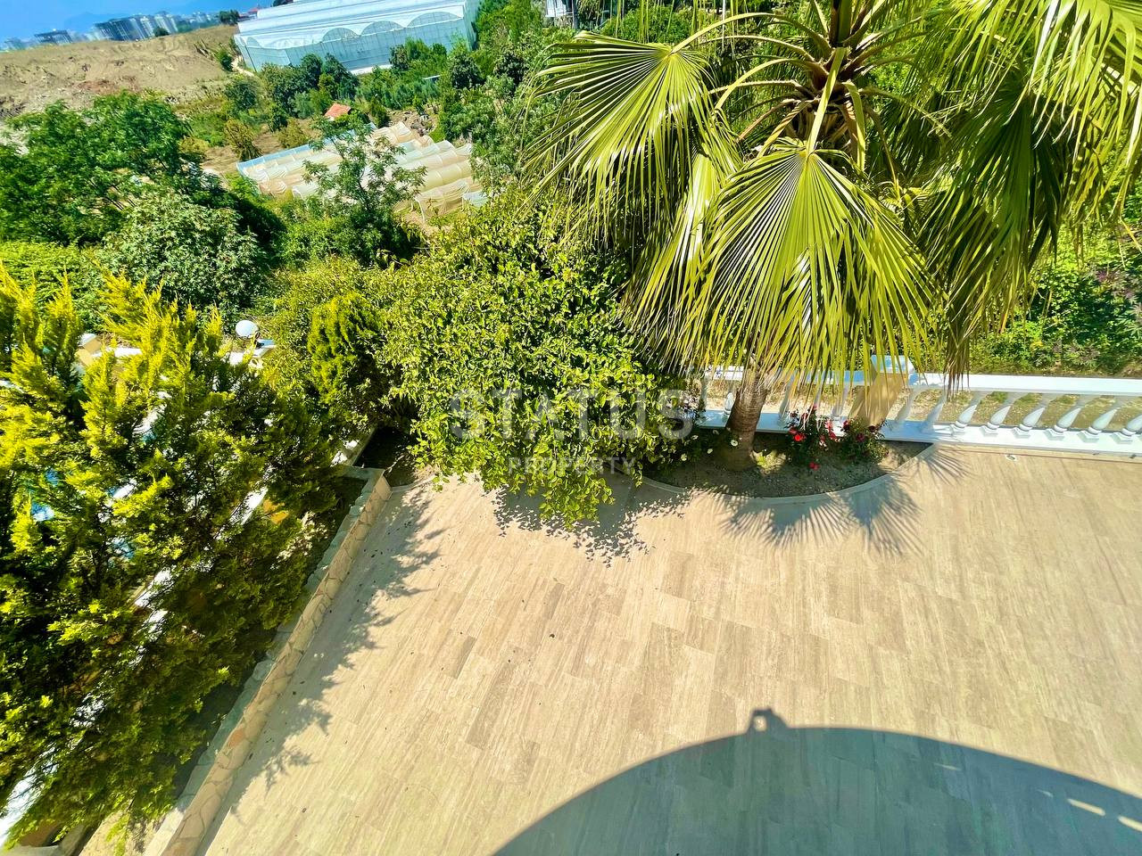 Two-storey villa 2+1 with its own territory in Mahmutlar. 225m2 +500m2 фото 34