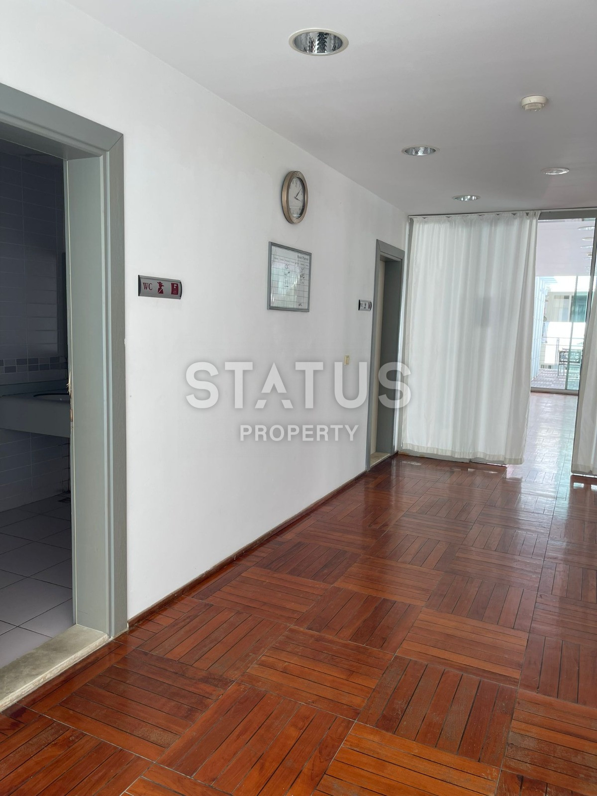 Three-room apartment with a separate kitchen in Mahmutlar. 135m2 фото 23