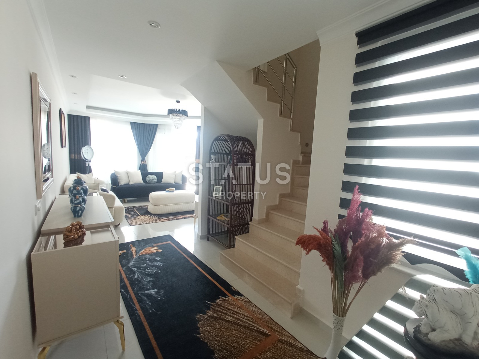 Beautiful duplex with sea view in the center of Alanya. 122m2 фото 5