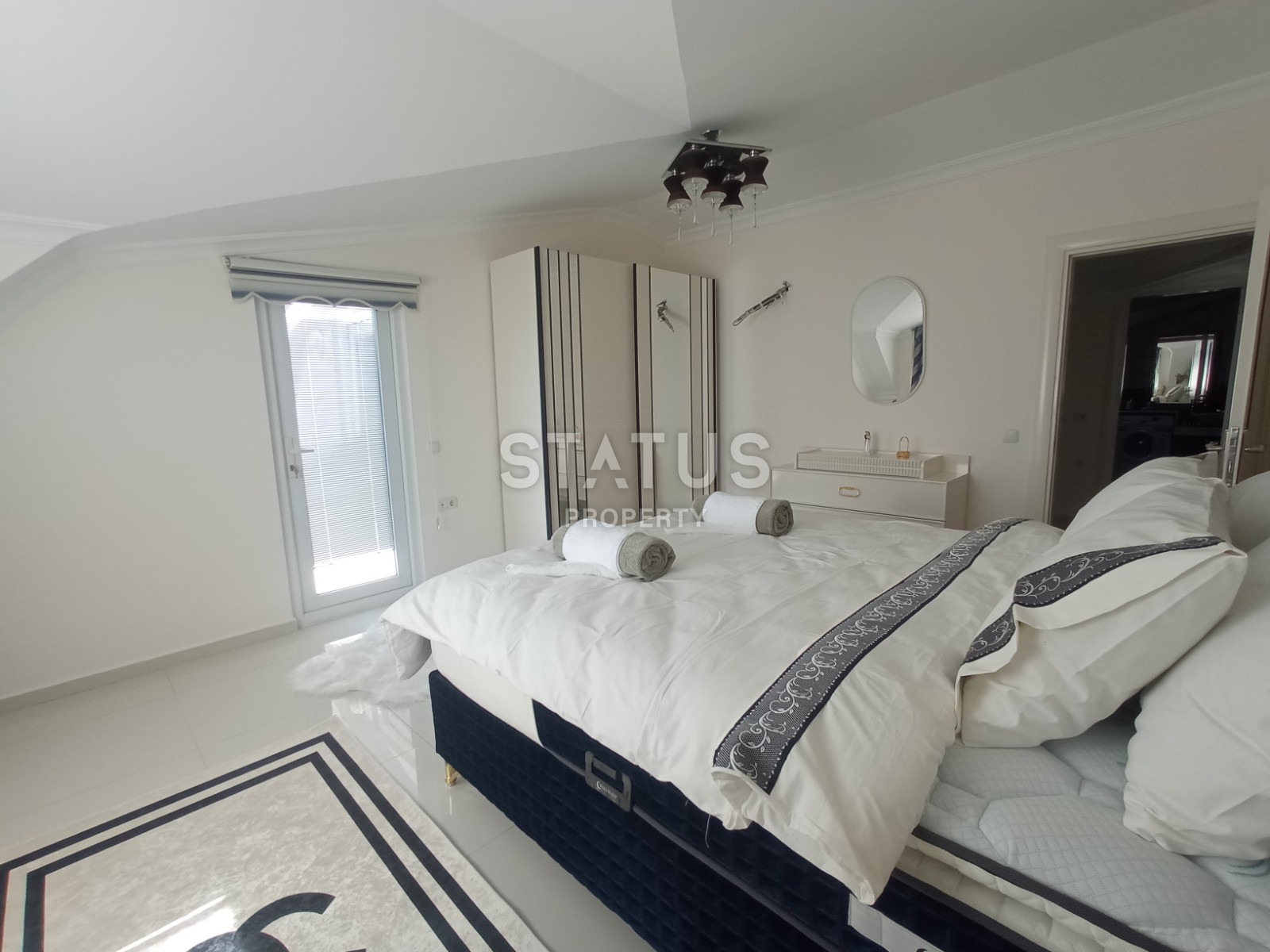 Beautiful duplex with sea view in the center of Alanya. 122m2 фото 10