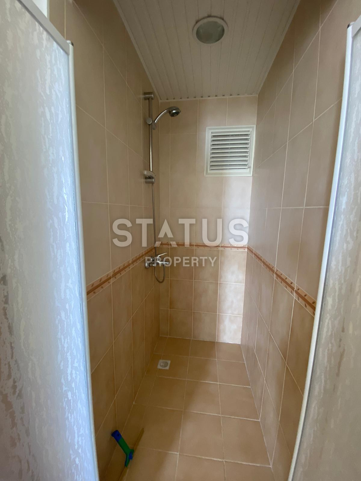 Трёхкомнатная меблированная квартира с видом на море в Махмутларе. 115м2 фото 9