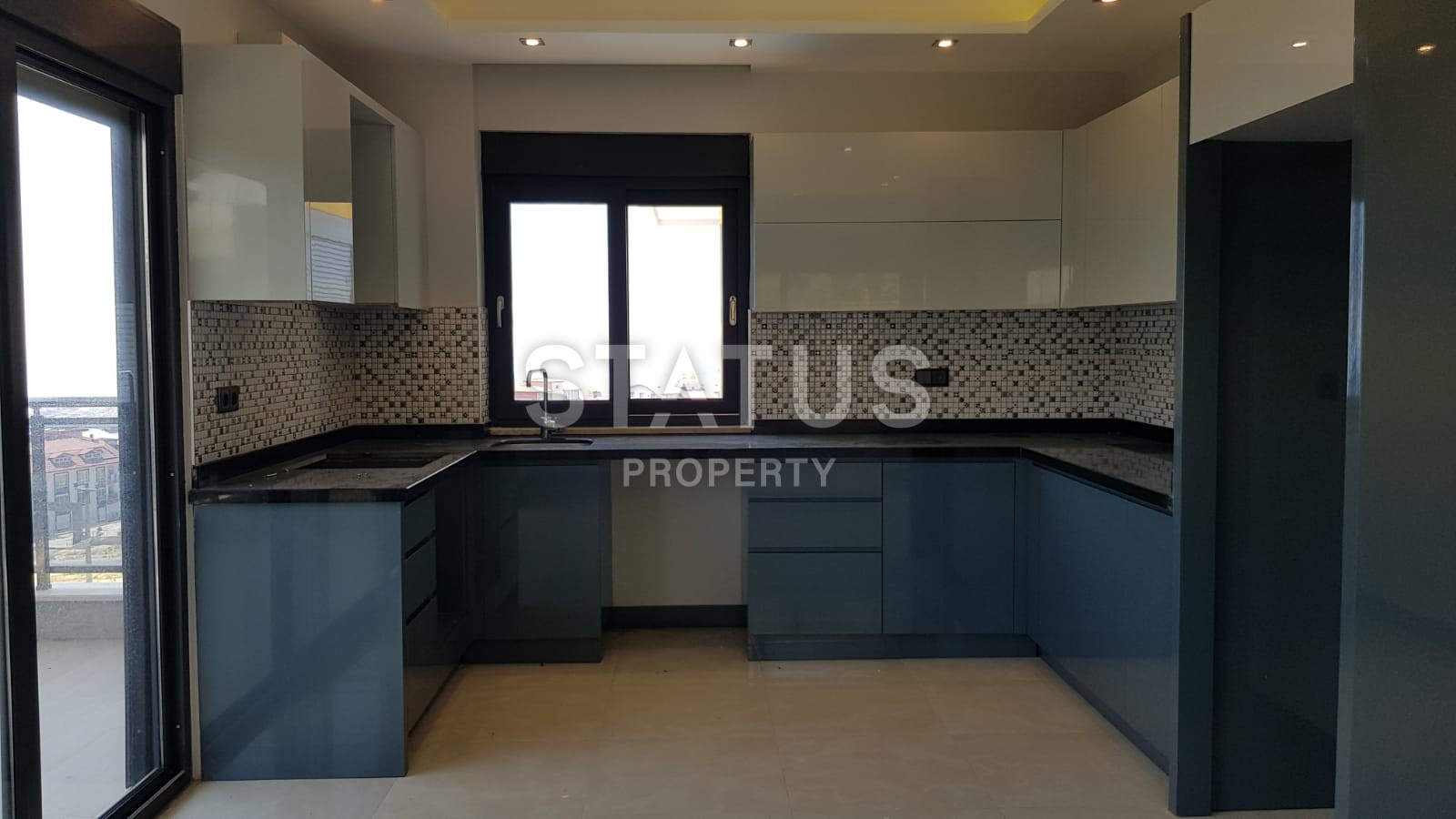 Дуплекс 3+1 в центре Алании в комплексе с бассейном, 140 м2 фото 5