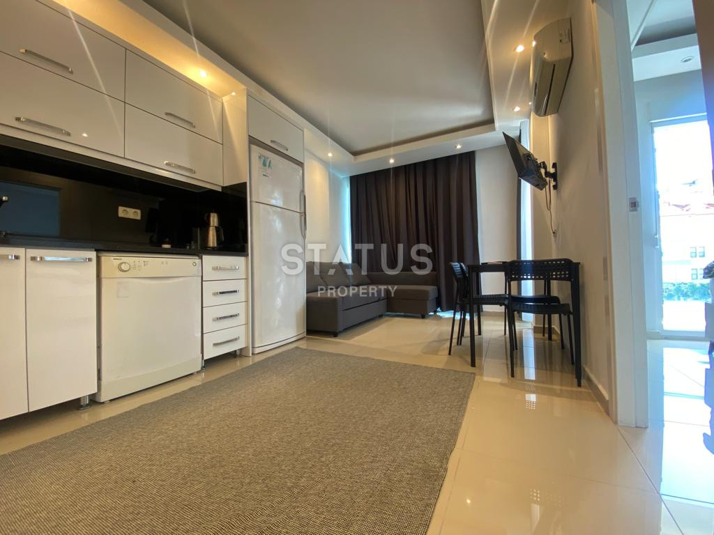 Two-room furnished apartment with a favorable location. 65m2 фото 9