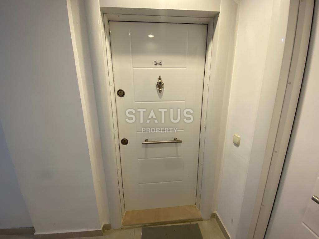 Two-room furnished apartment with a favorable location. 65m2 фото 14